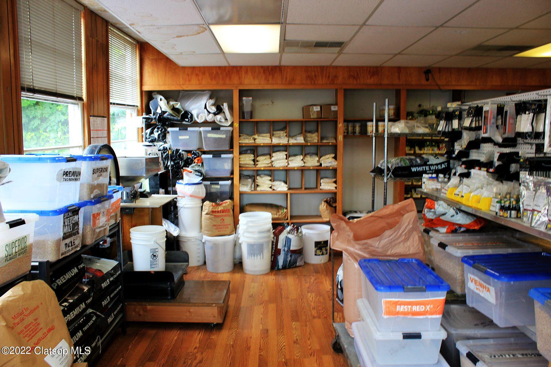 2703 Marine Drive Property Photo 4