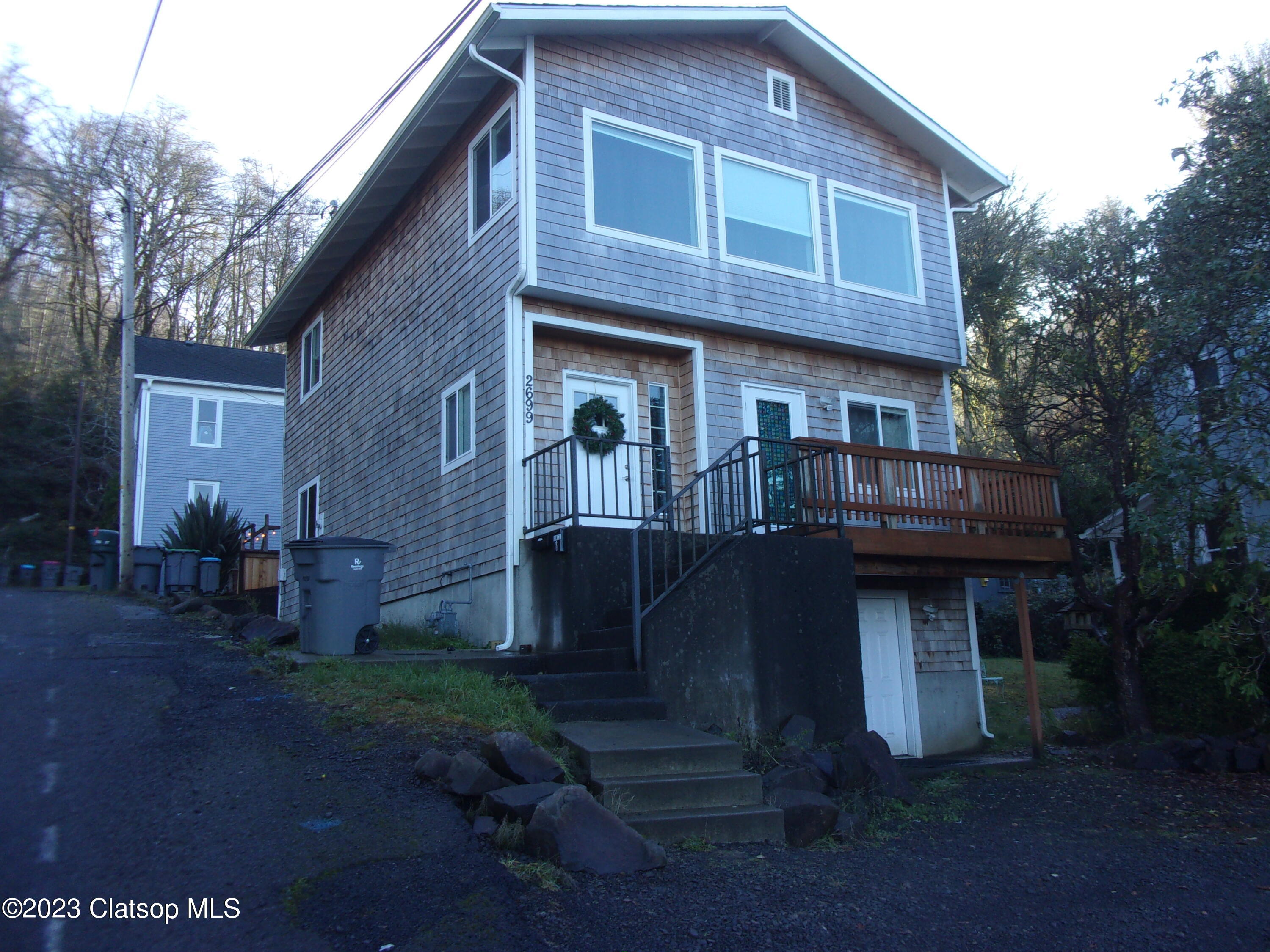 2699 Grand Avenue Property Photo 1