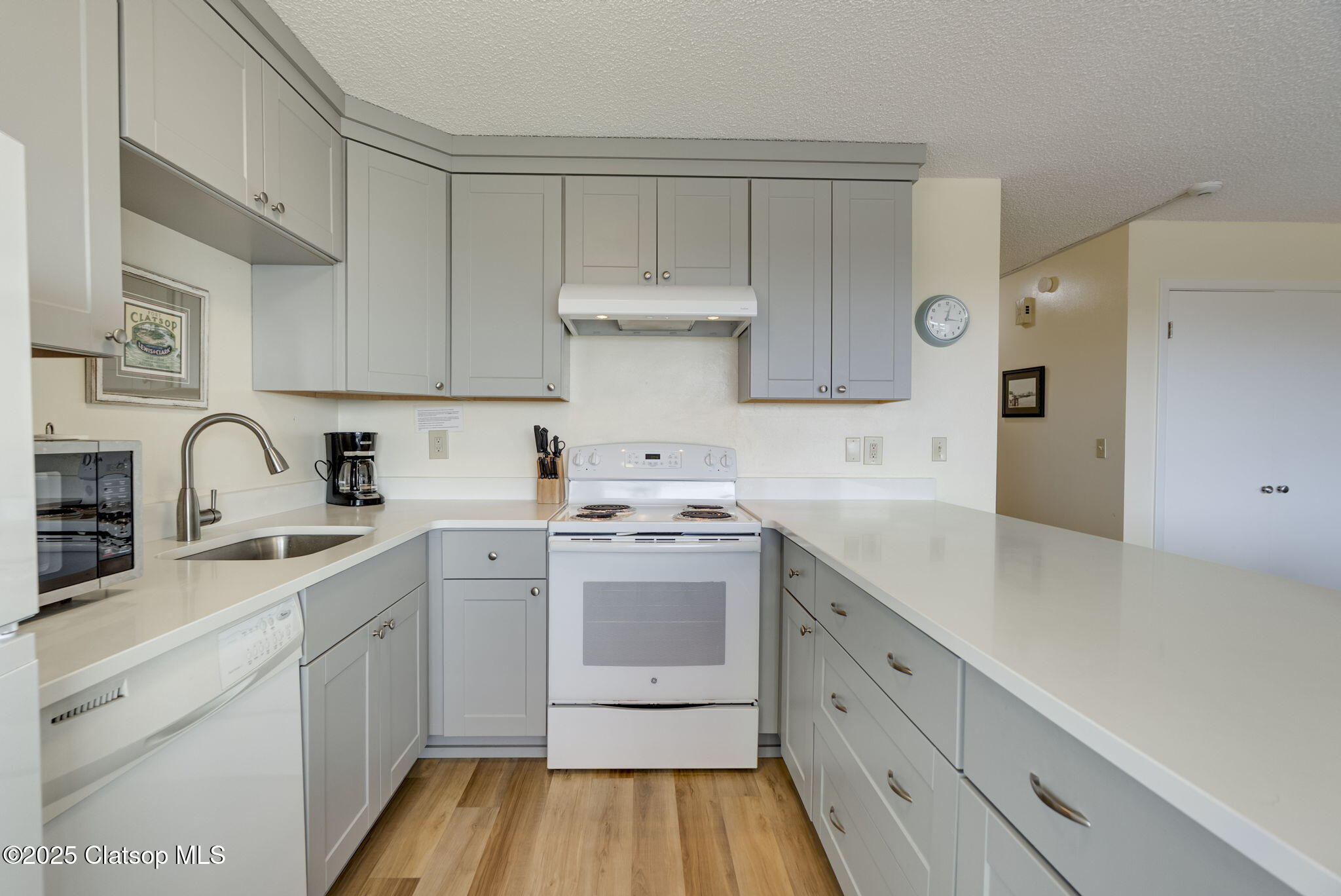 1238 N Marion Property Photo 10