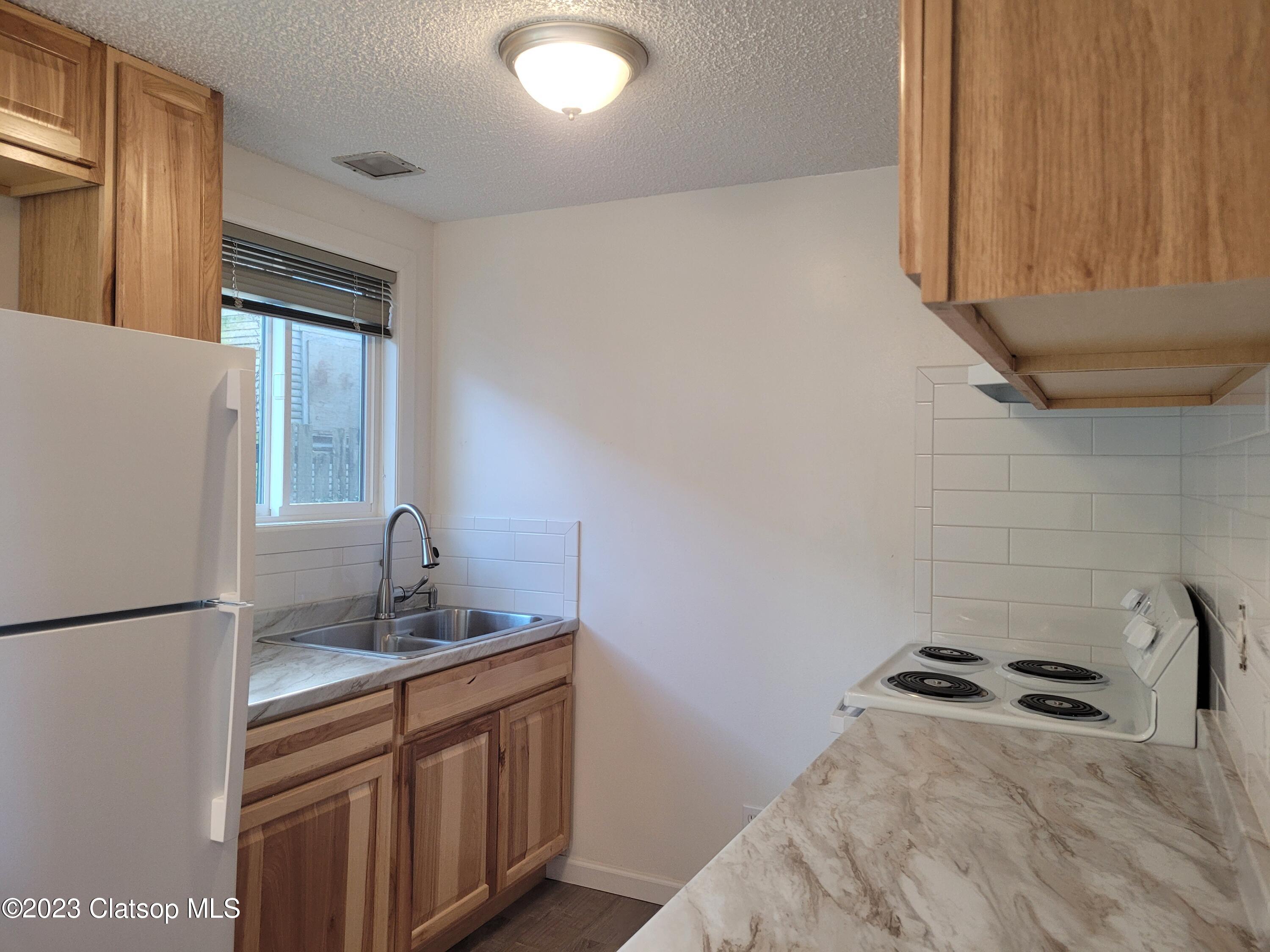 1041 S Beach Drive Sw Property Photo 11