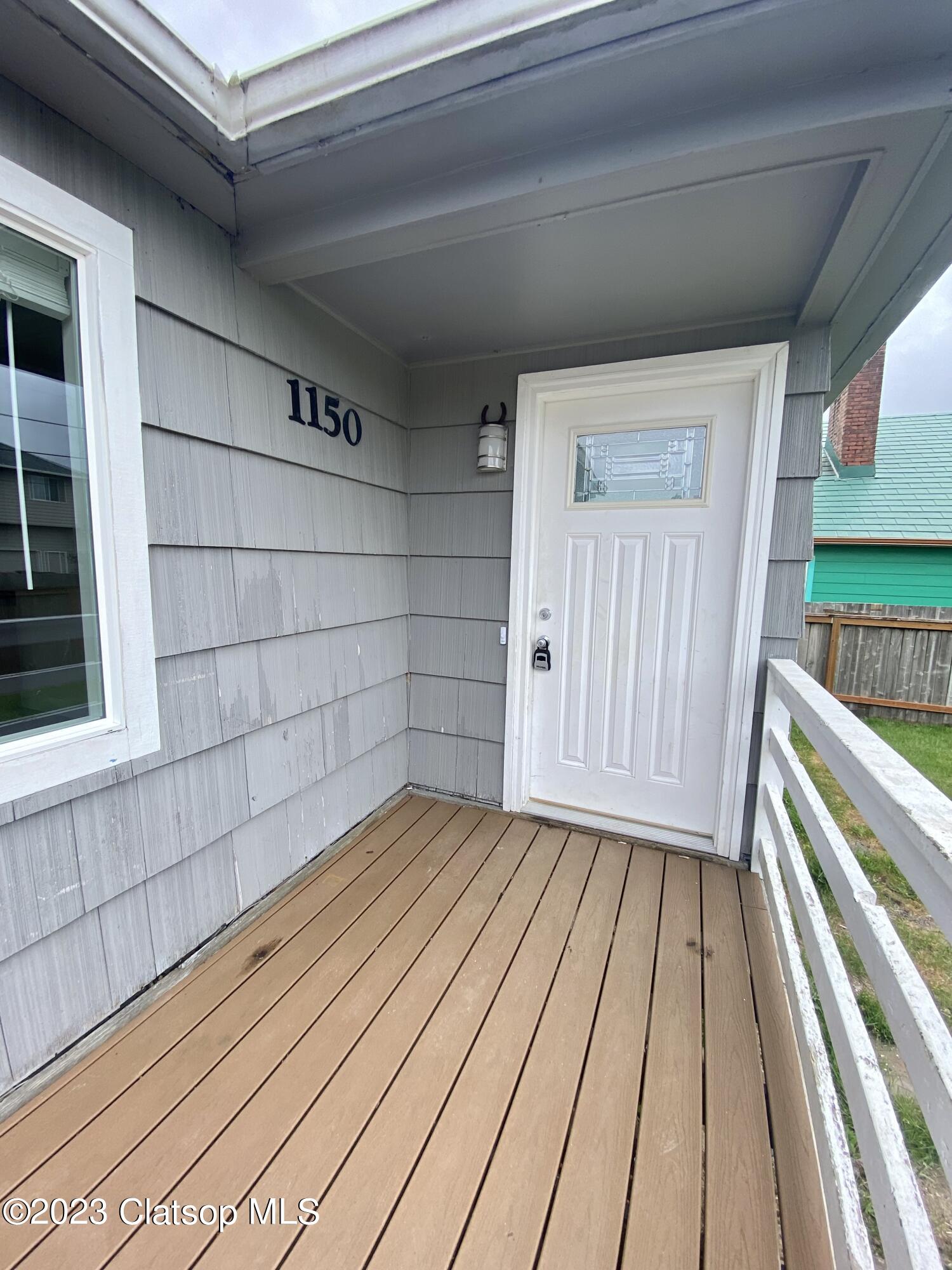 1150 5th Avenue Property Photo 3