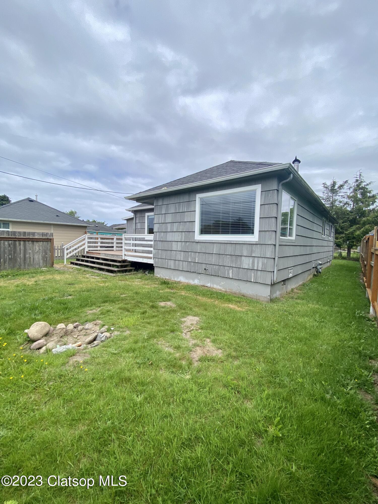 1150 5th Avenue Property Photo 4