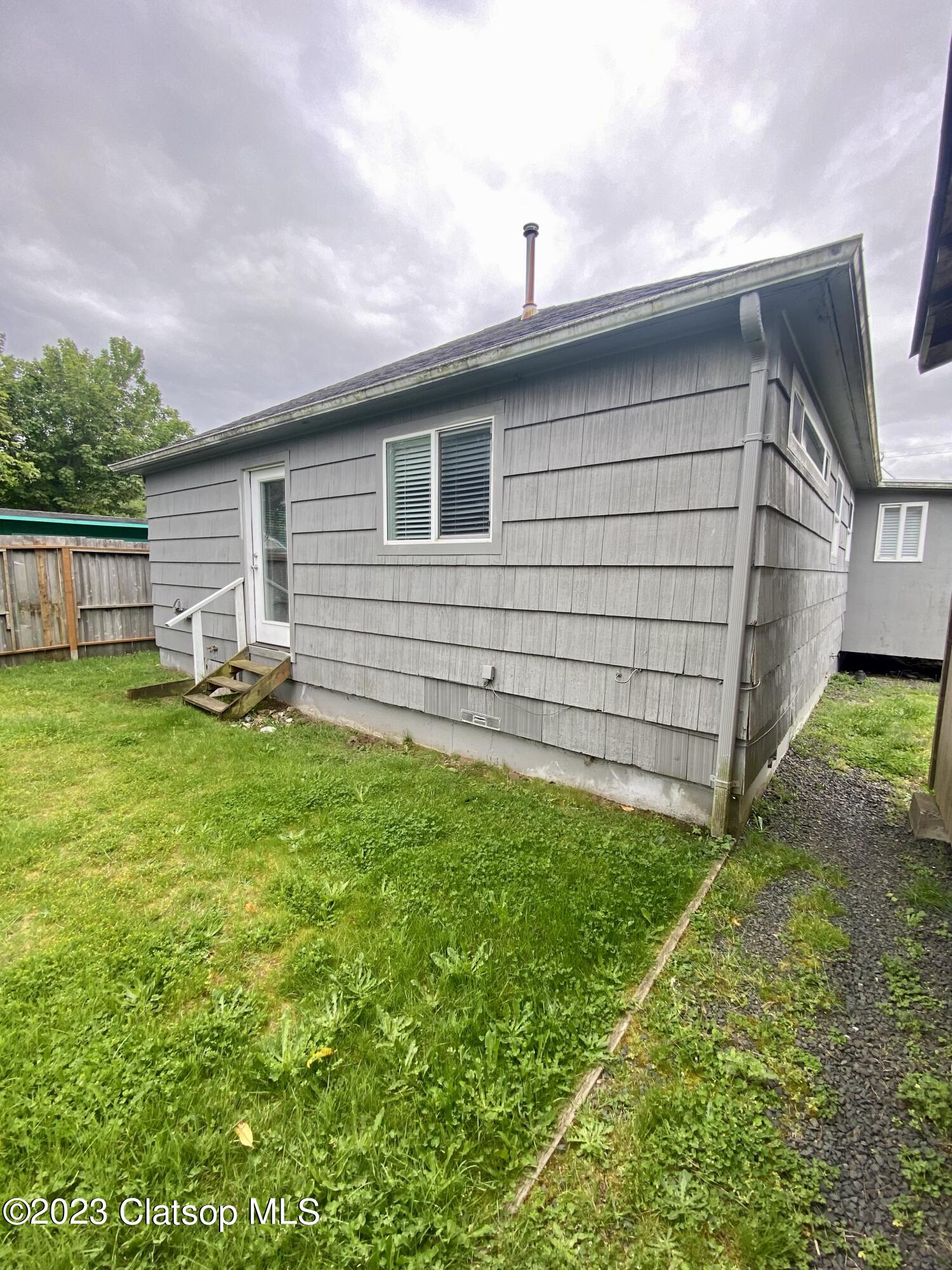 1150 5th Avenue Property Photo 6