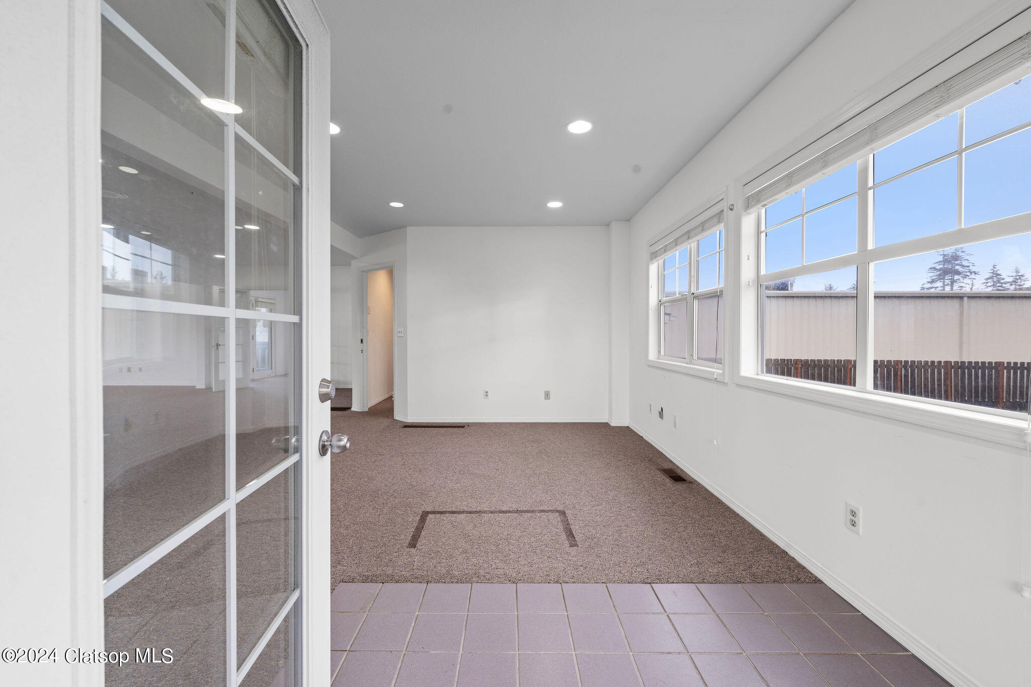 3447 N Hwy 101 Property Photo 6