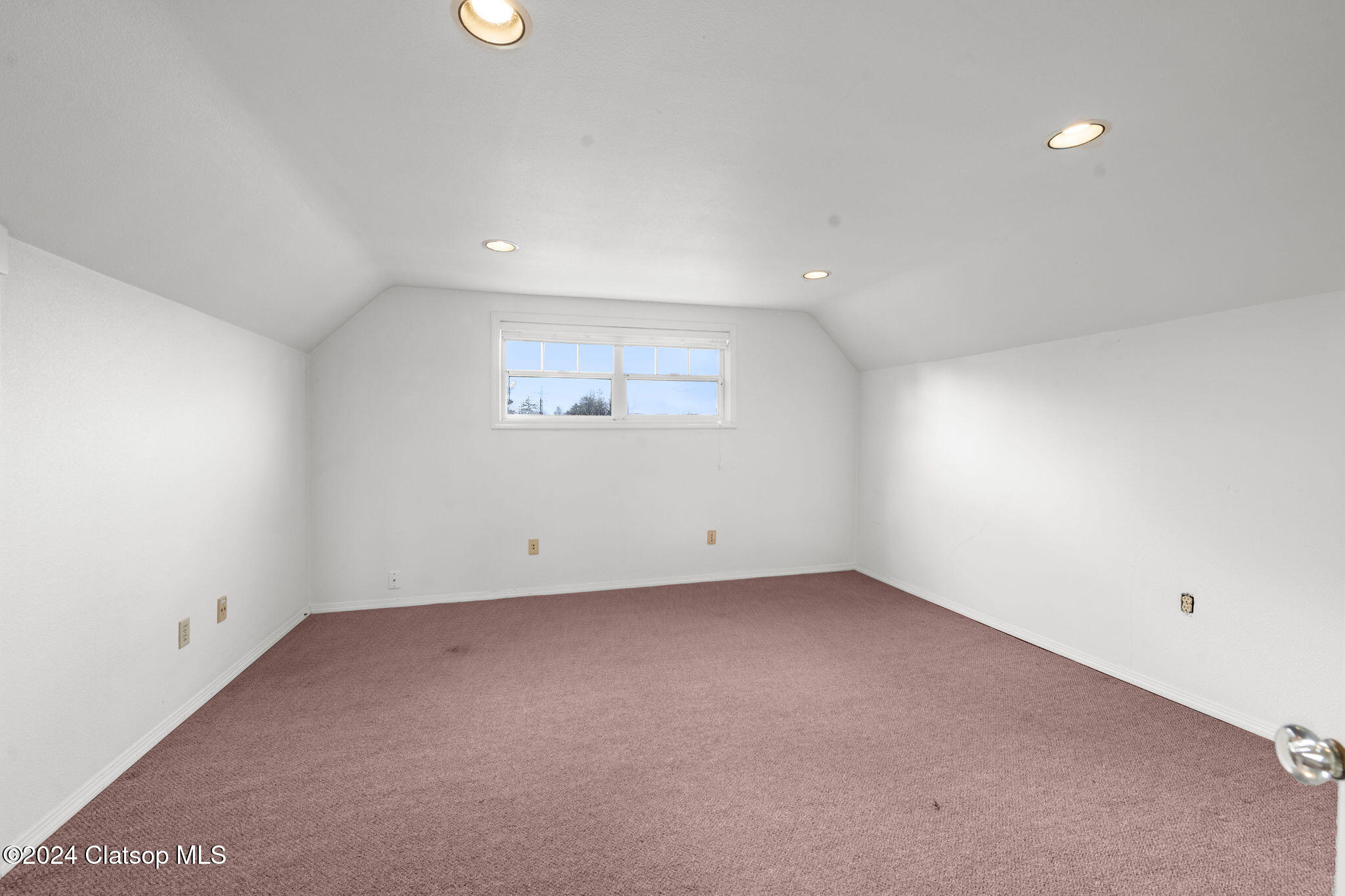 3447 N Hwy 101 Property Photo 31