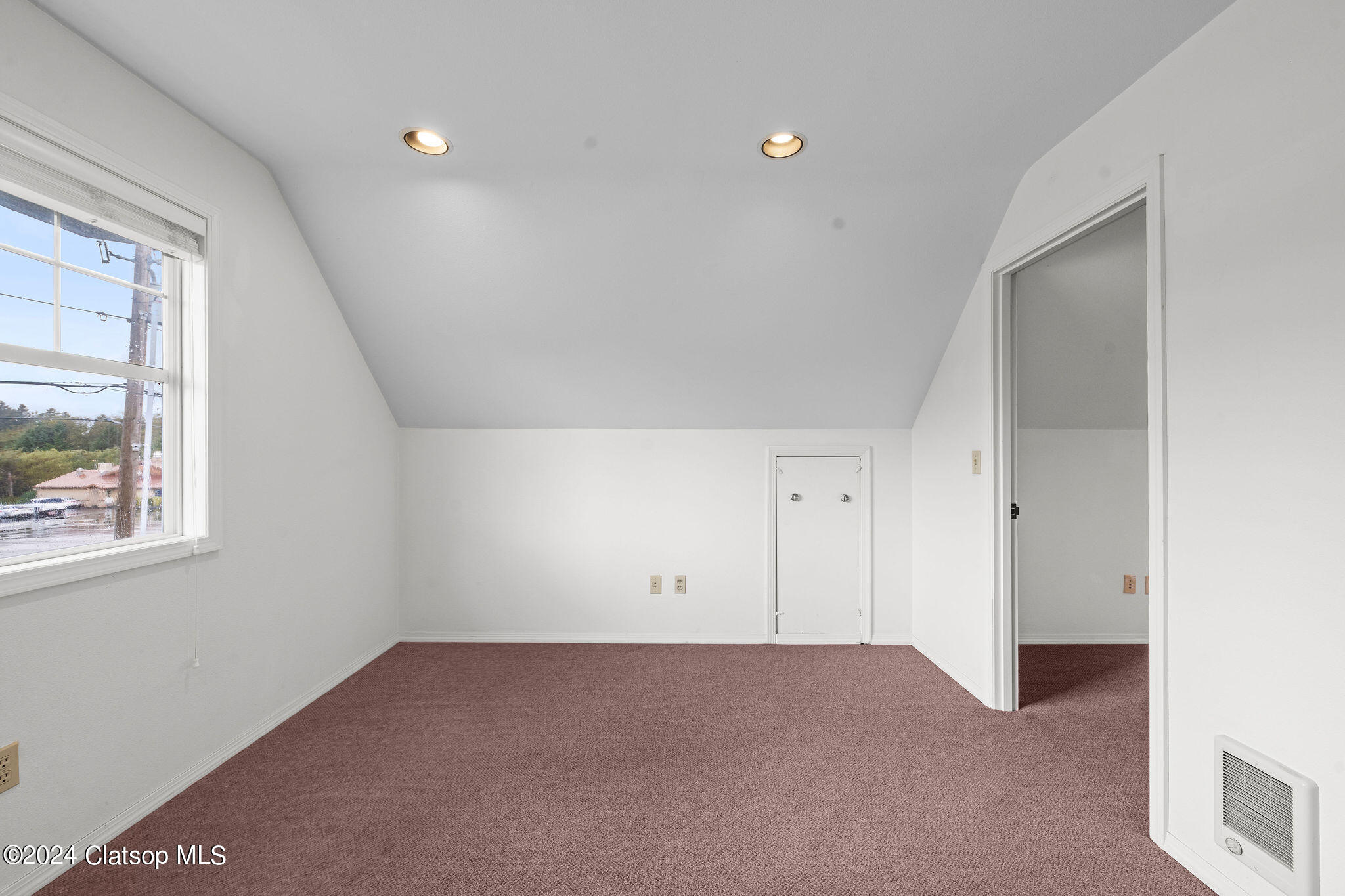 3447 N Hwy 101 Property Photo 37