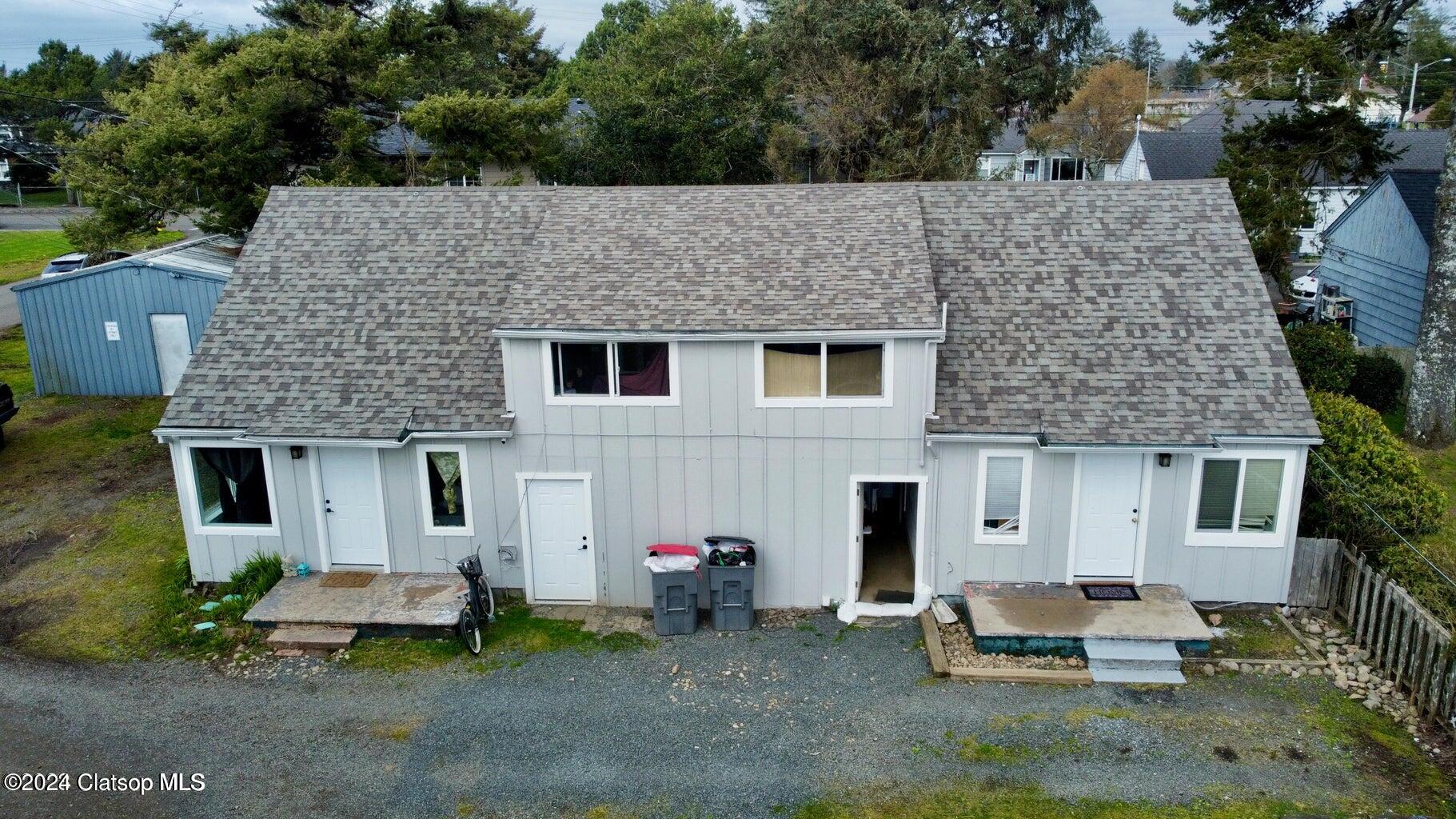 2149 S Edgewood Street Property Photo 2