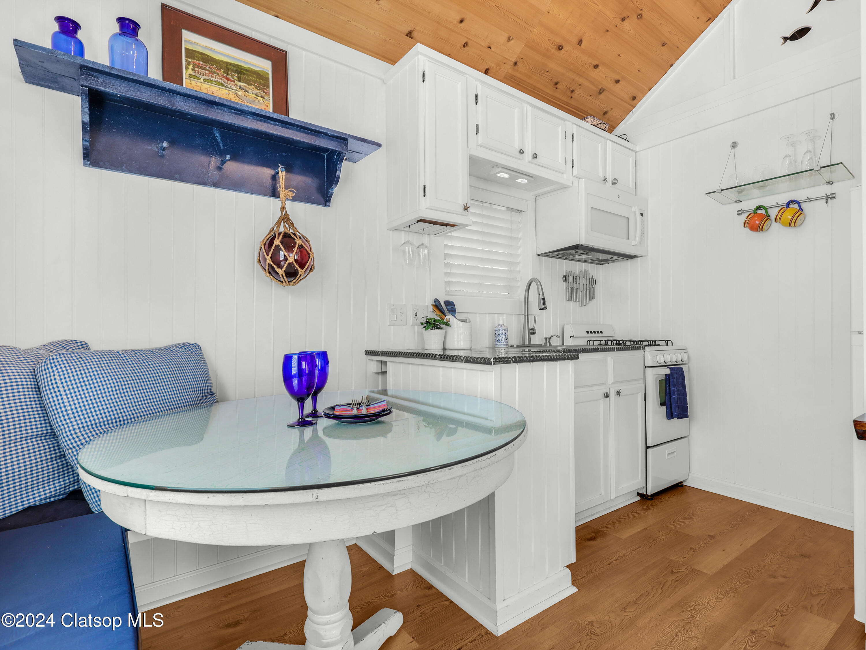 314 4th Avenue Property Photo 12