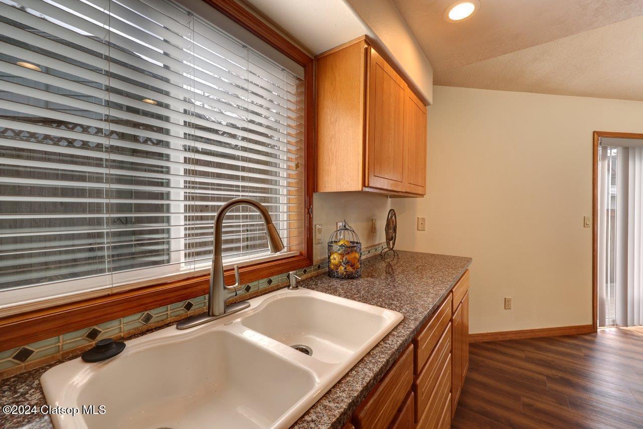 307 Avenue C Property Photo 13