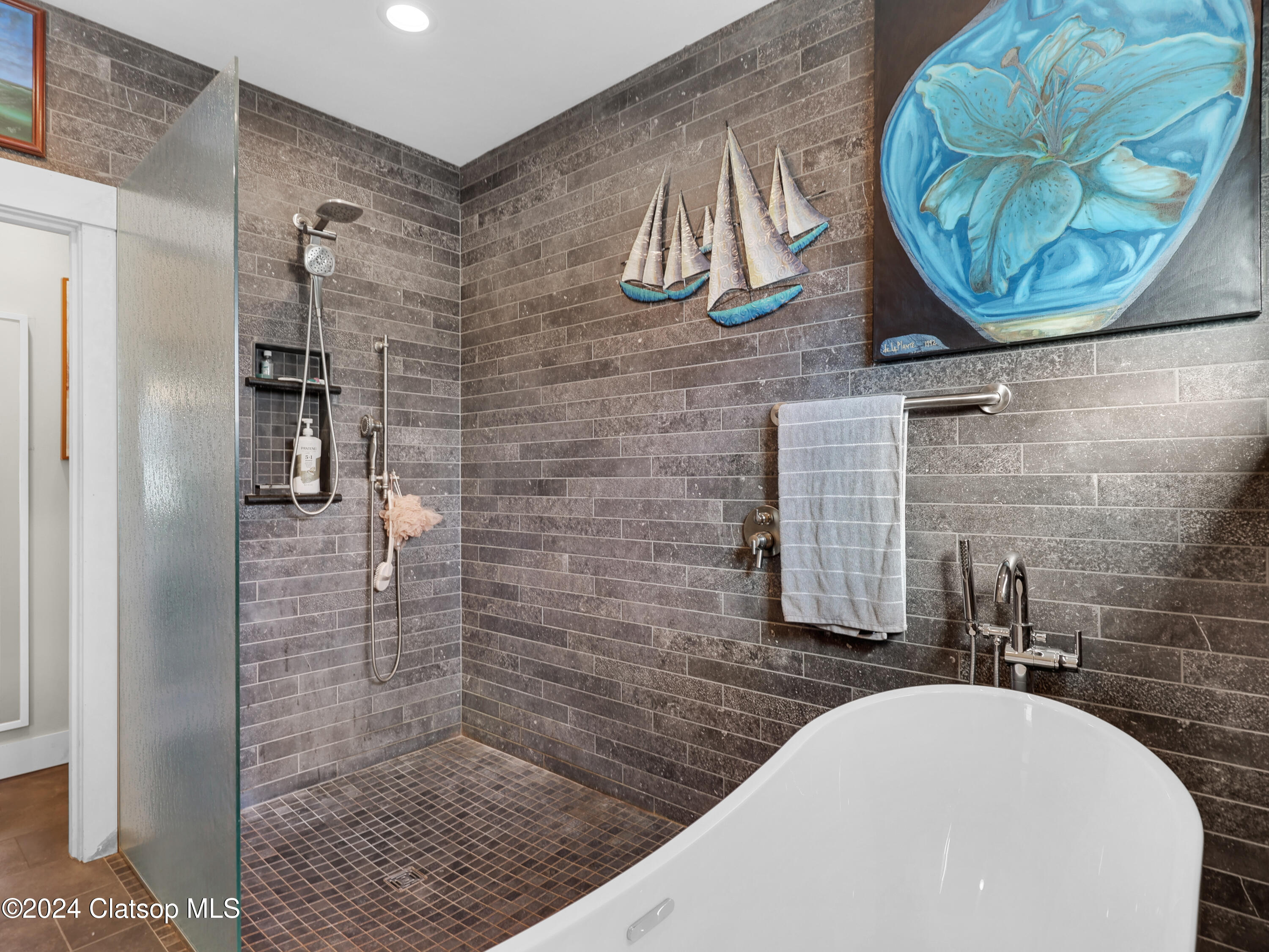 1239 Seabright Way Property Photo 35