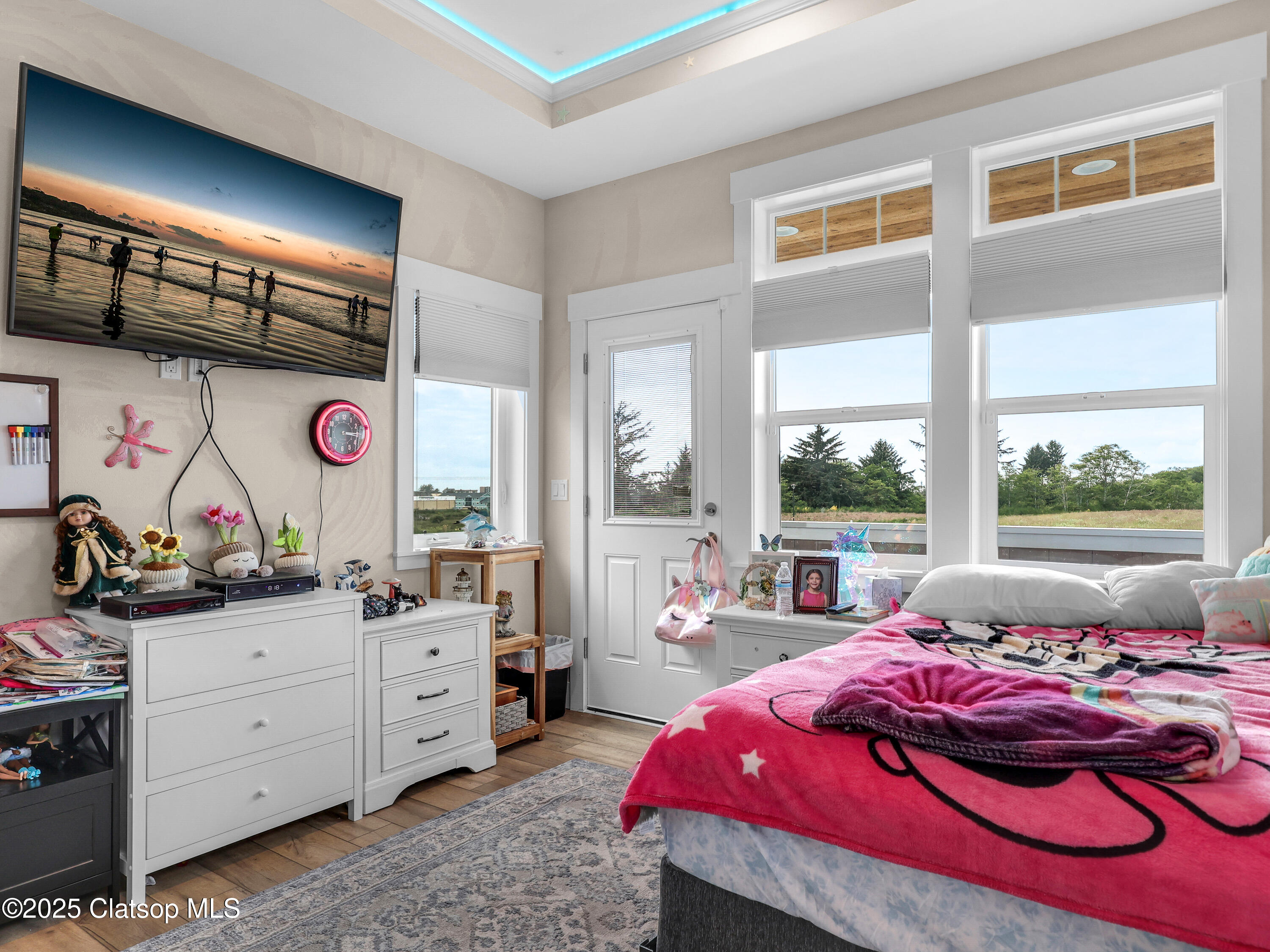 1239 Seabright Way Property Photo 38