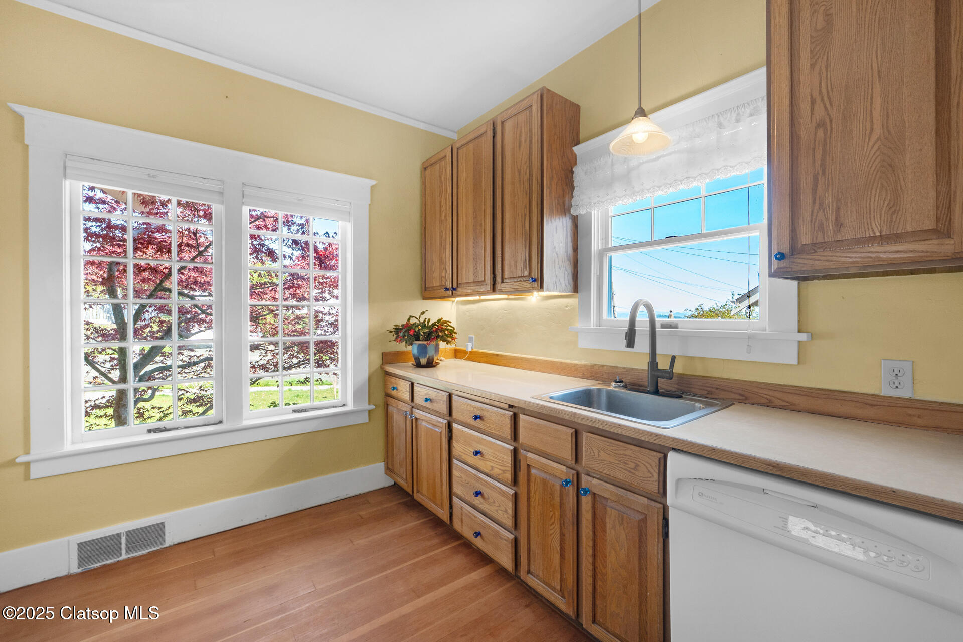509 Kensington Avenue Property Photo 14