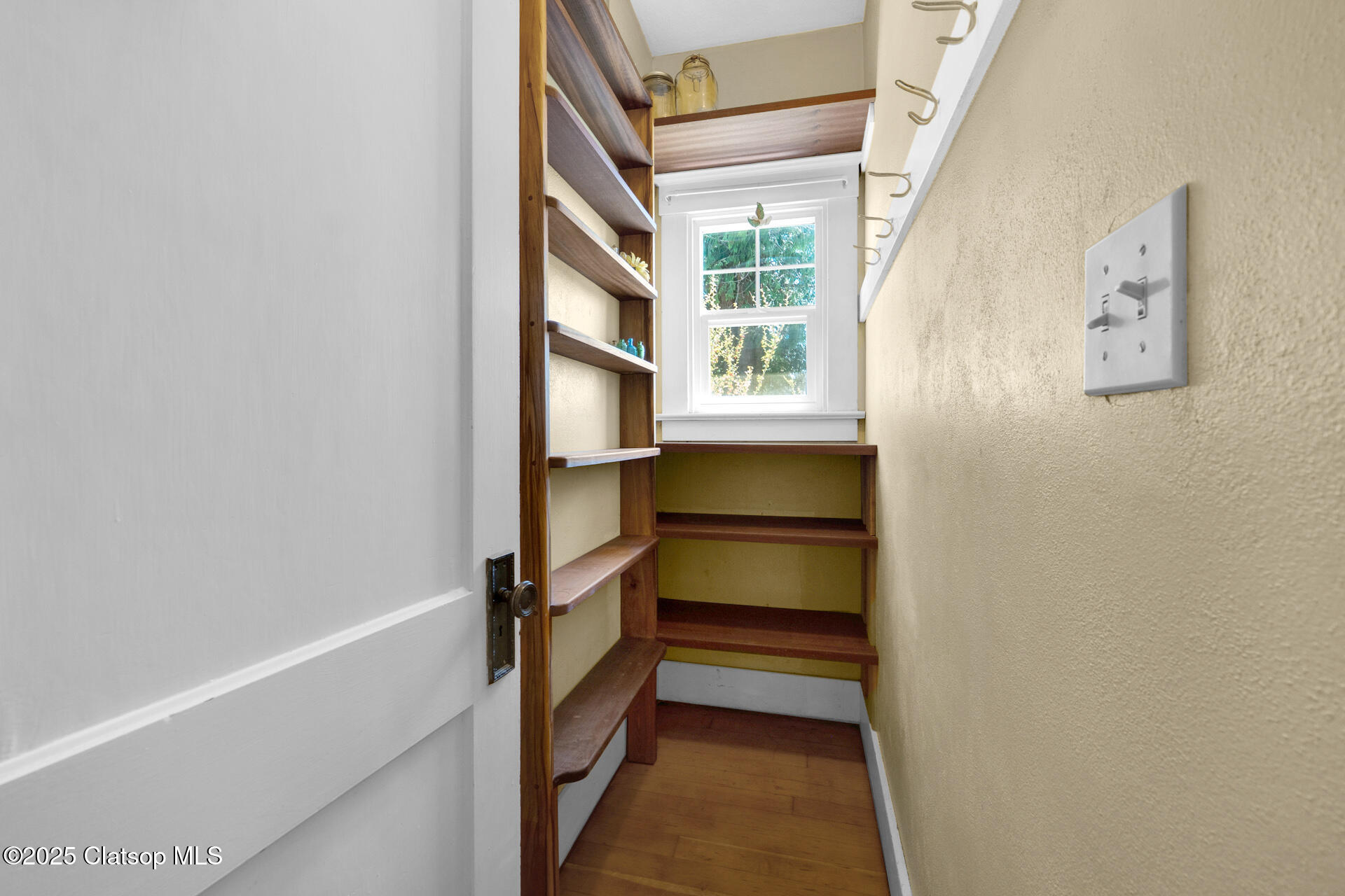 509 Kensington Avenue Property Photo 18