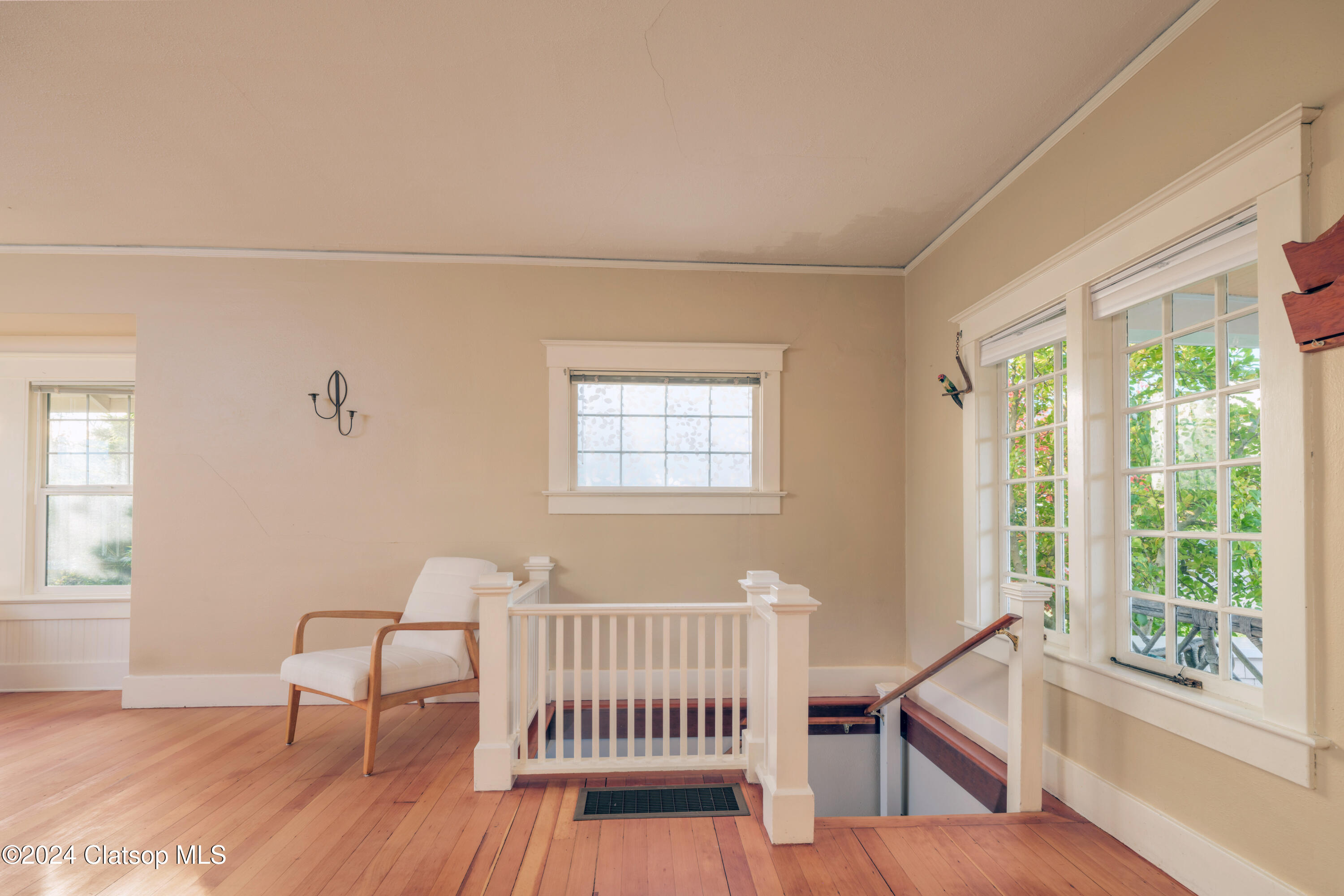 509 Kensington Avenue Property Photo 24