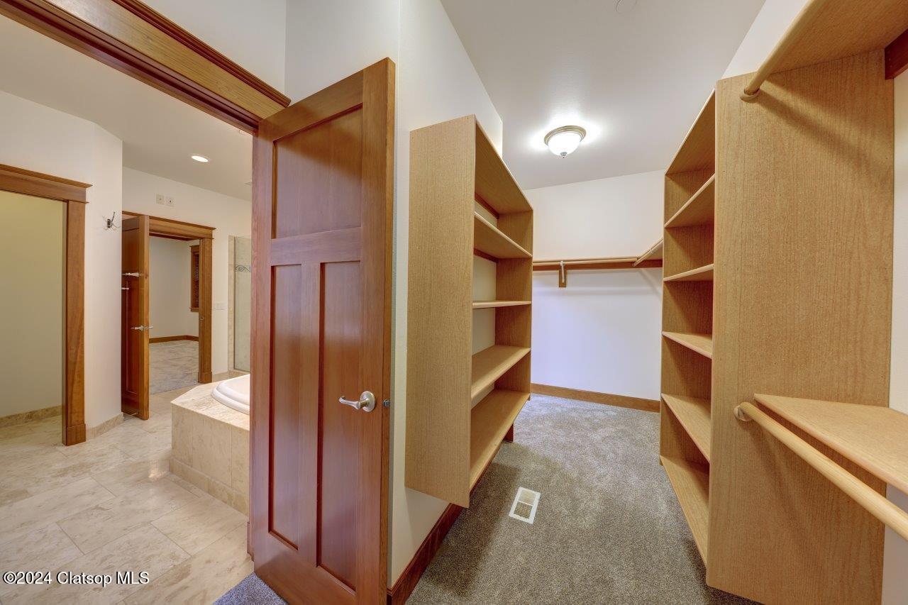 1553 Sw Pine Drive Property Photo 17