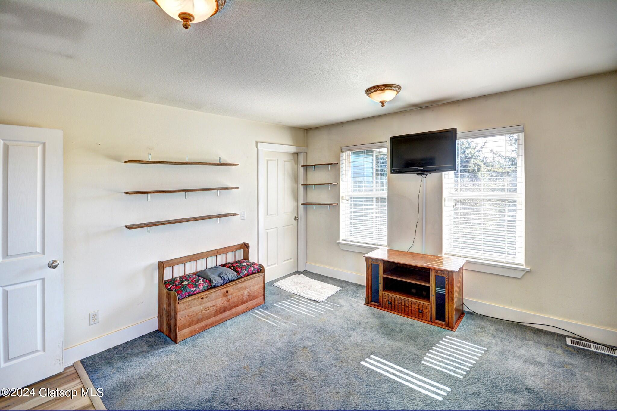 1324 9th Avenue Property Photo 11