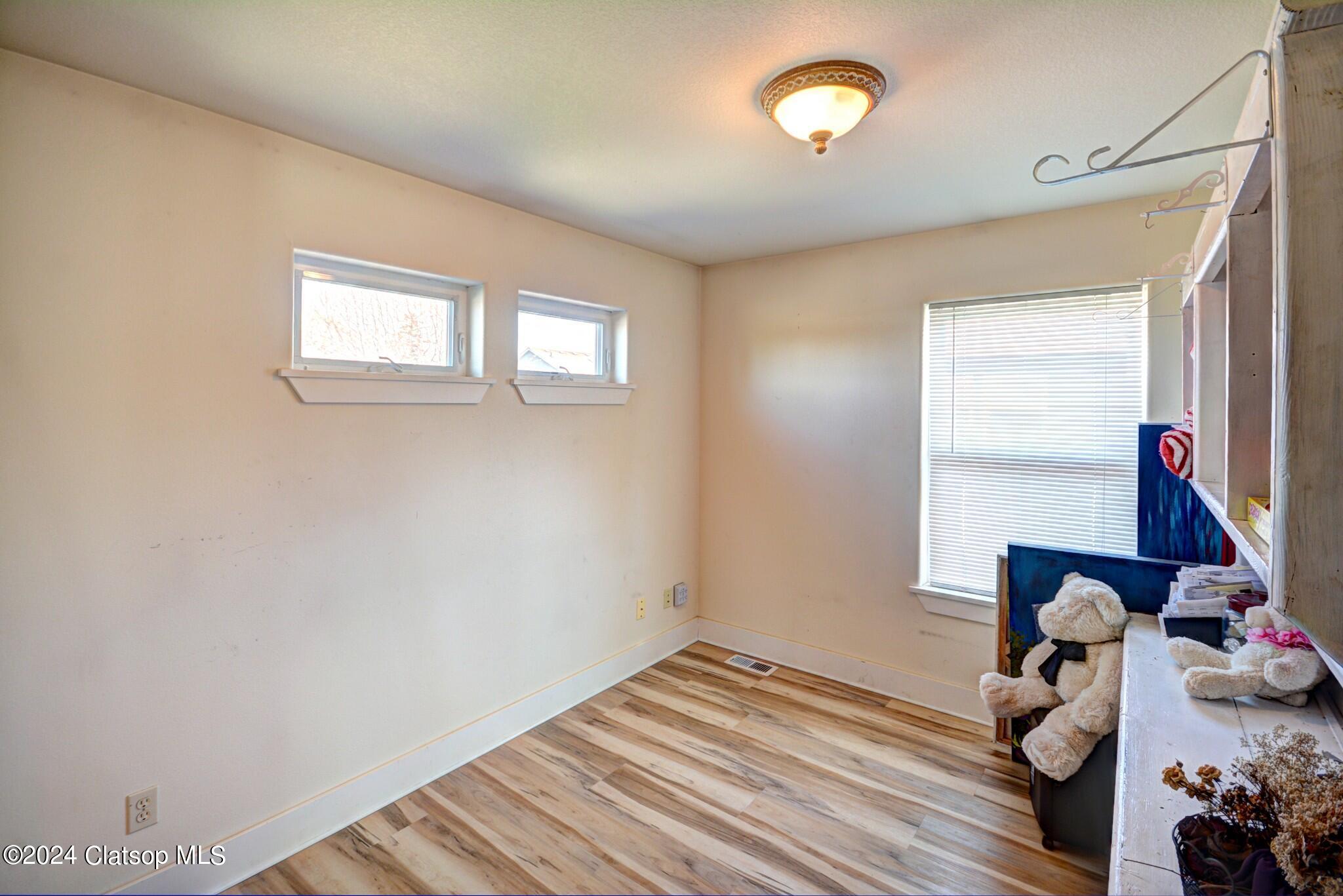 1324 9th Avenue Property Photo 14