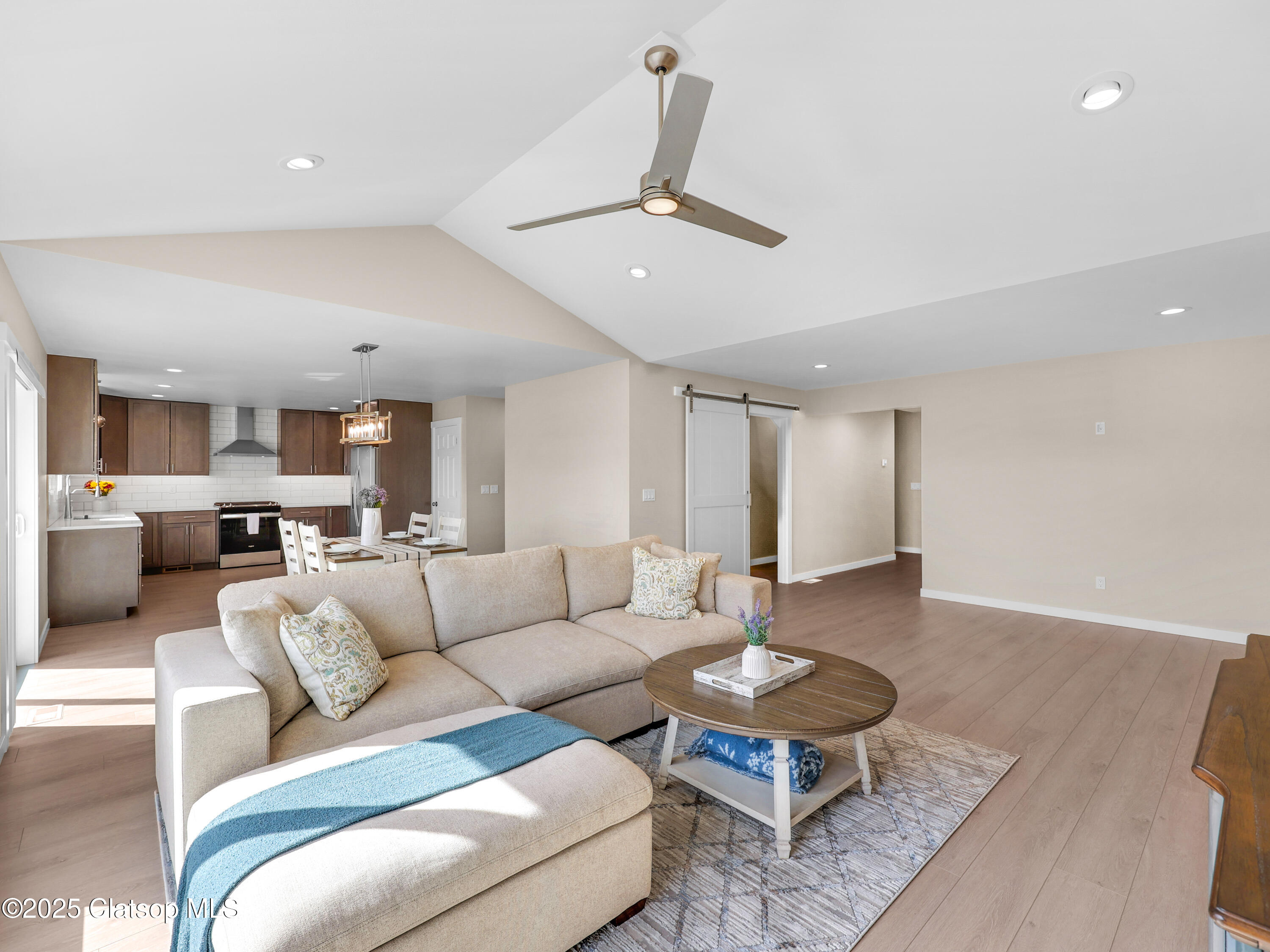 35692 Bella Rdg Lp Property Photo 5