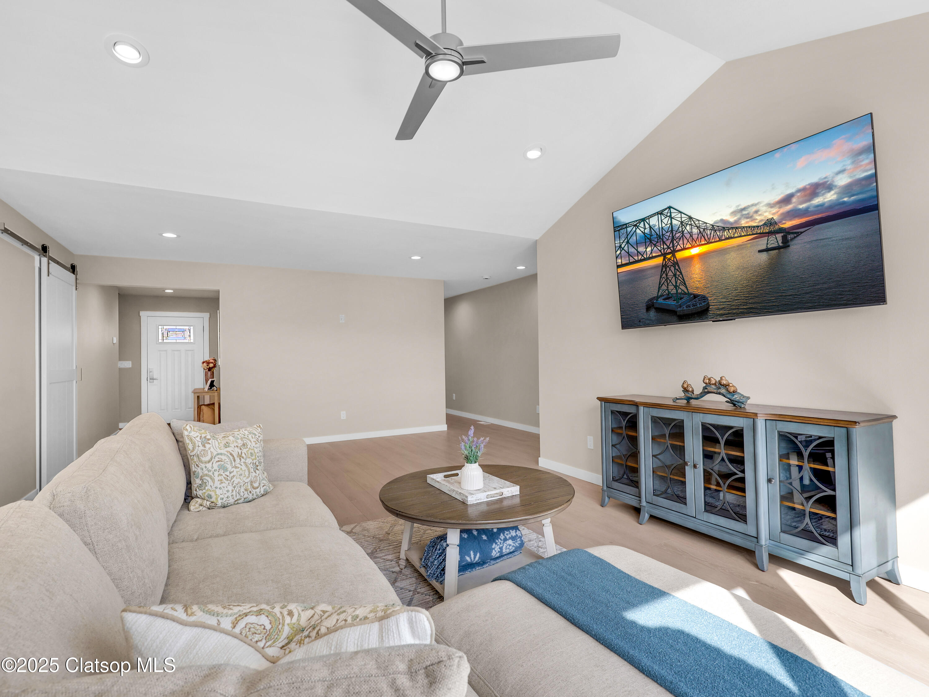 35692 Bella Rdg Lp Property Photo 6