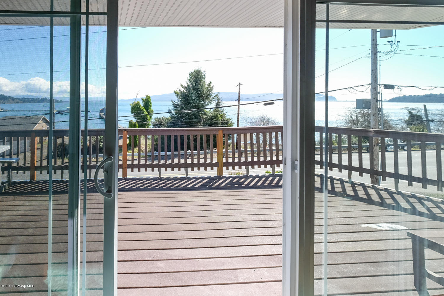 1216 Garibaldi Avenue Property Photo 9