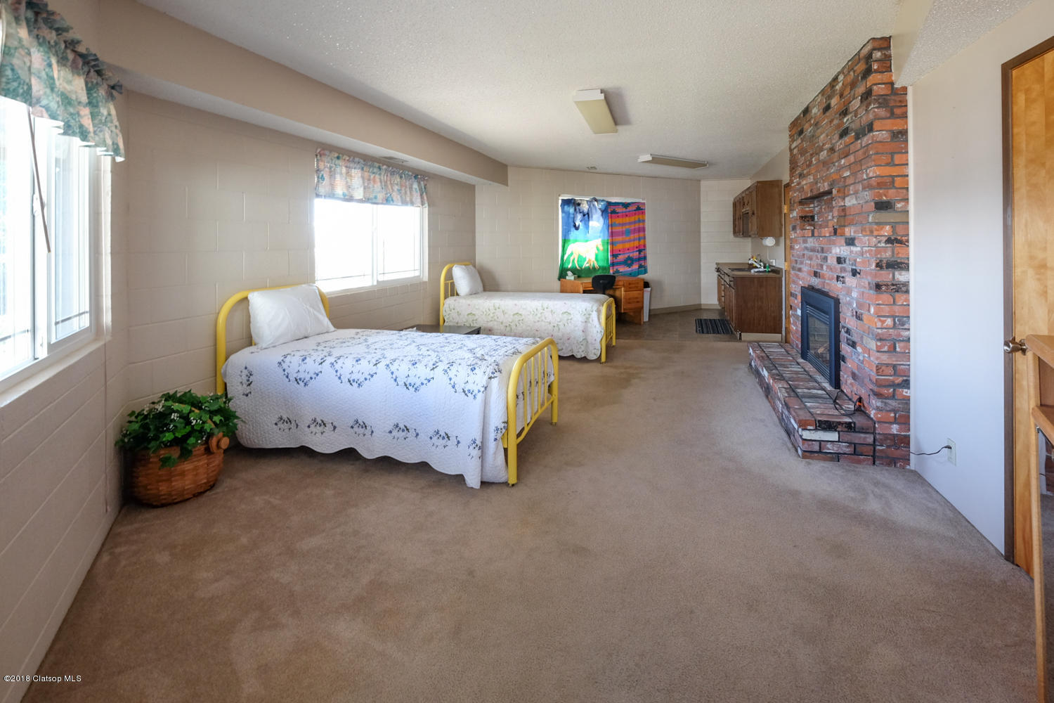 1216 Garibaldi Avenue Property Photo 19