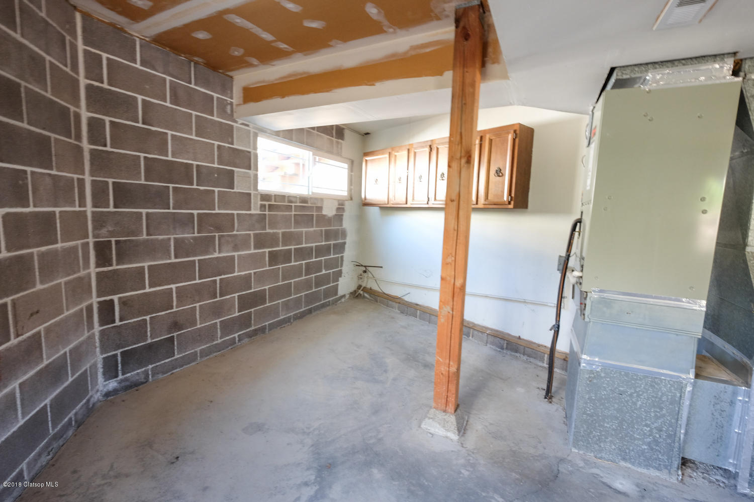 1216 Garibaldi Avenue Property Photo 23