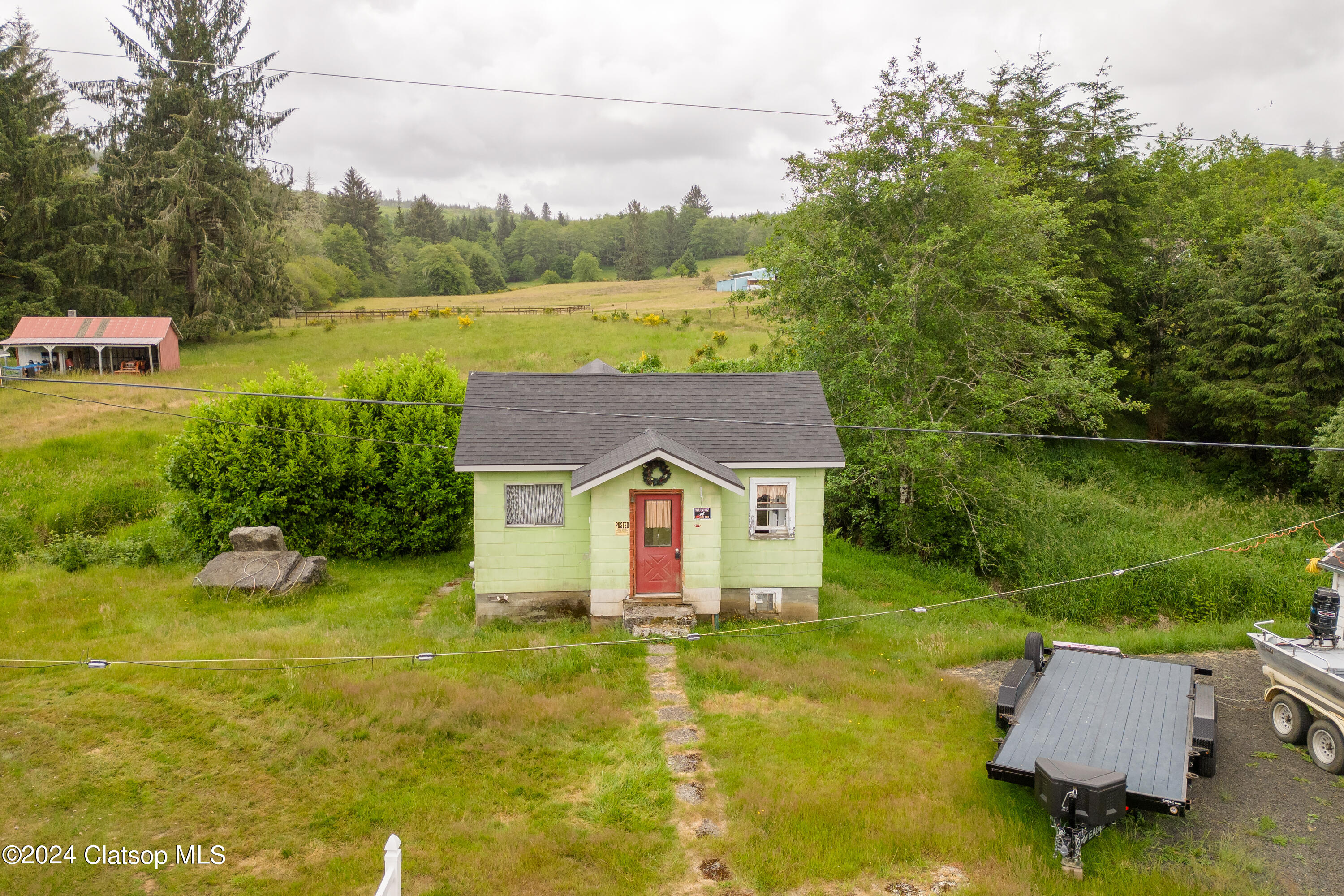 41138 Hillcrest Loop Property Photo 1