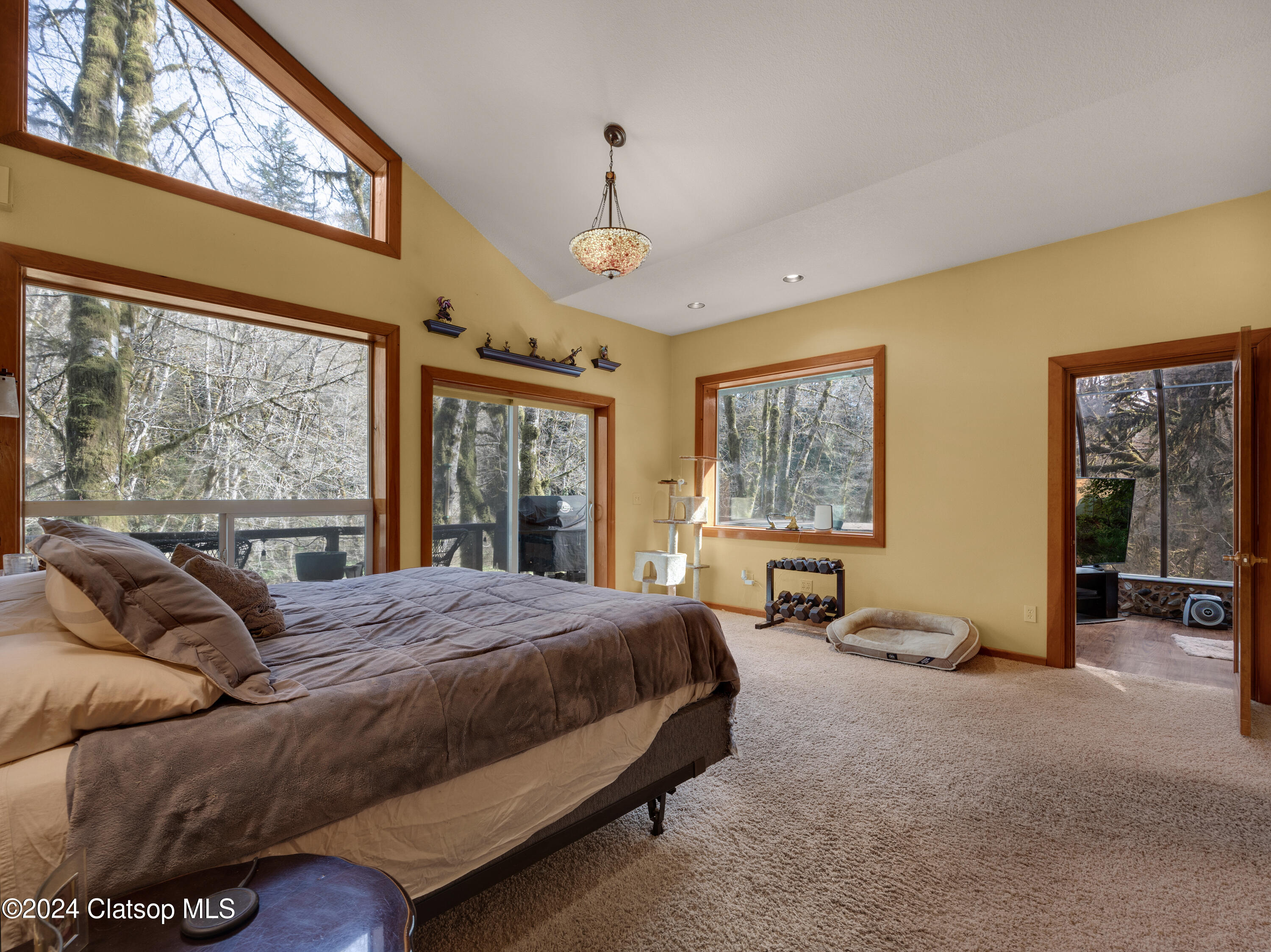 71257 Northshore Drive Property Photo 22