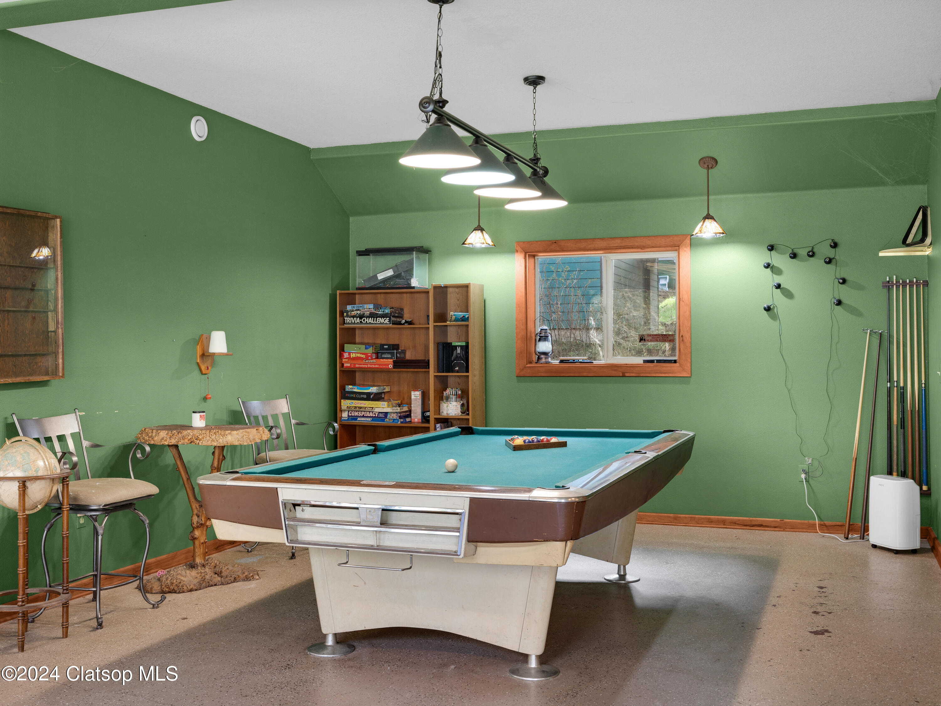 71257 Northshore Drive Property Photo 33