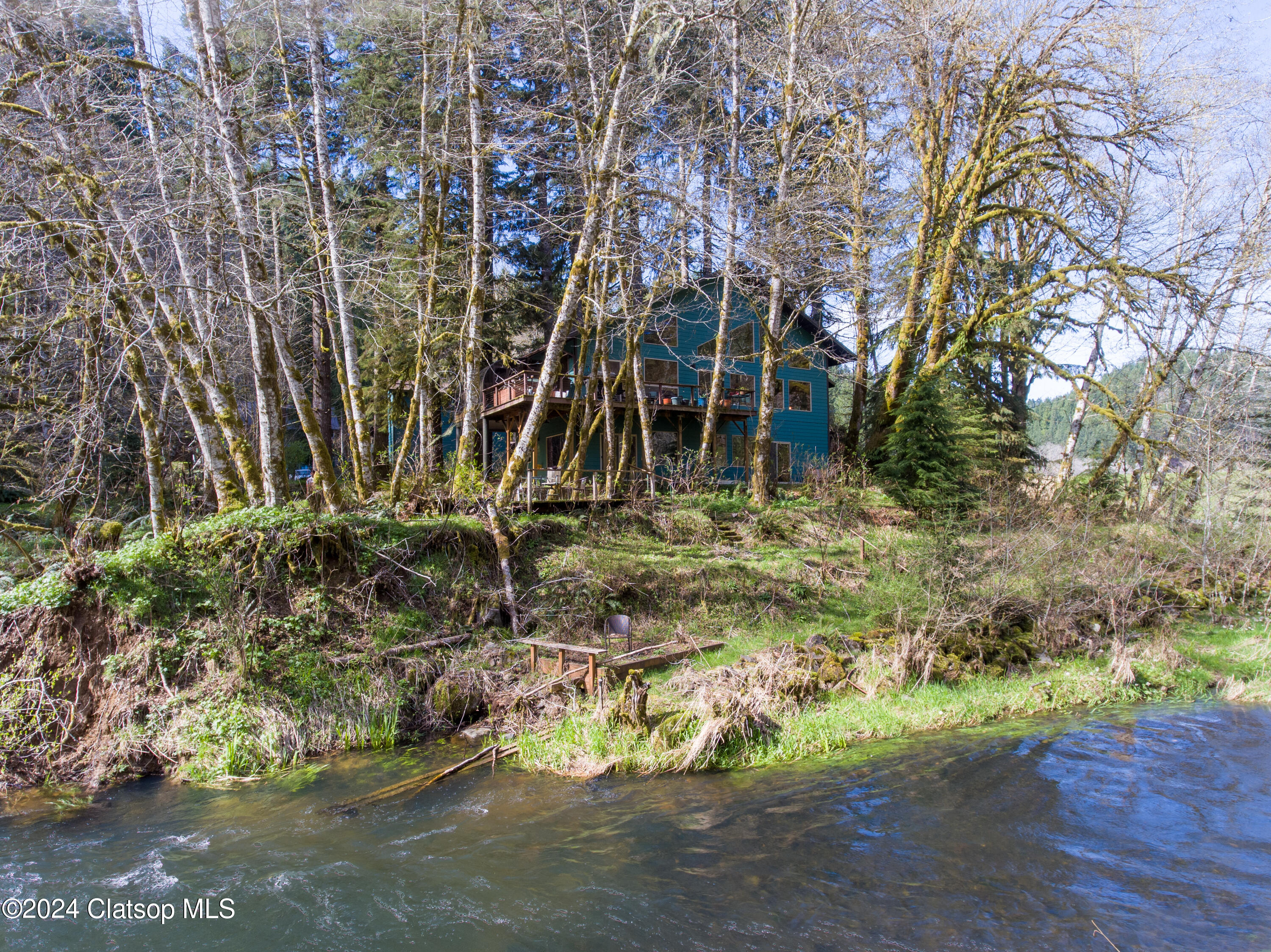 71257 Northshore Drive Property Photo 52