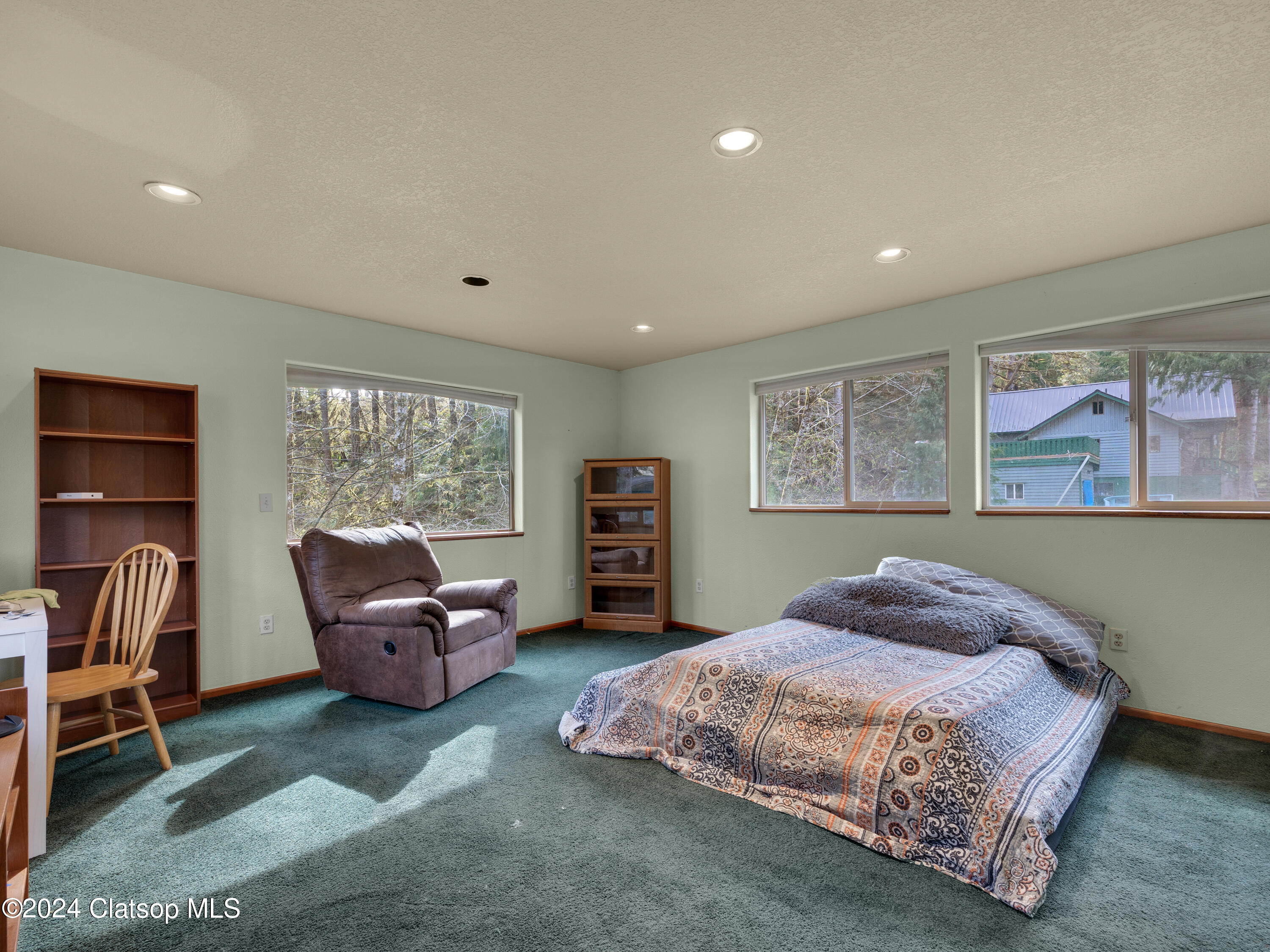 71257 Northshore Drive Property Photo 54