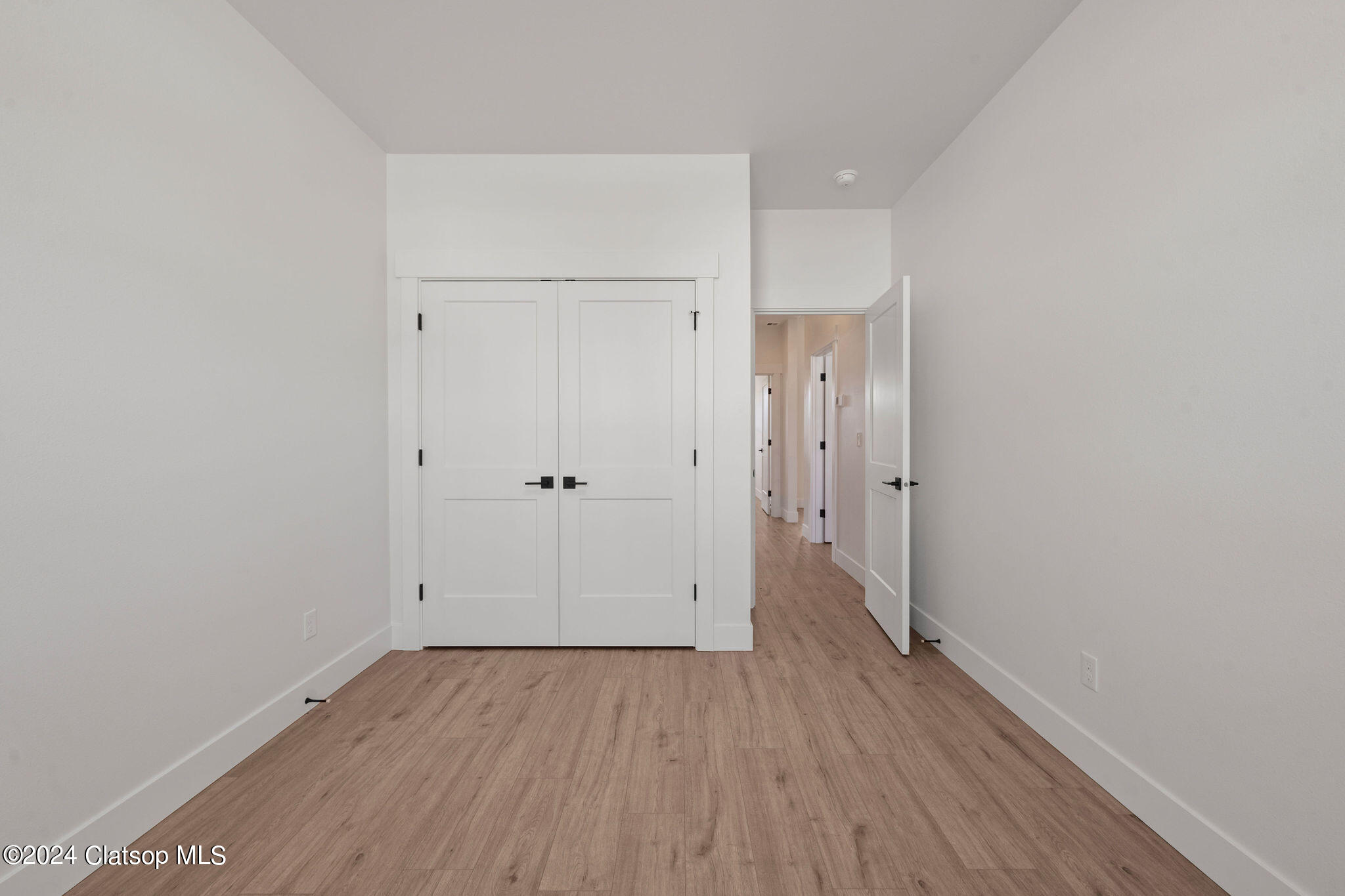 1135 Se Bugle Avenue Property Photo 22