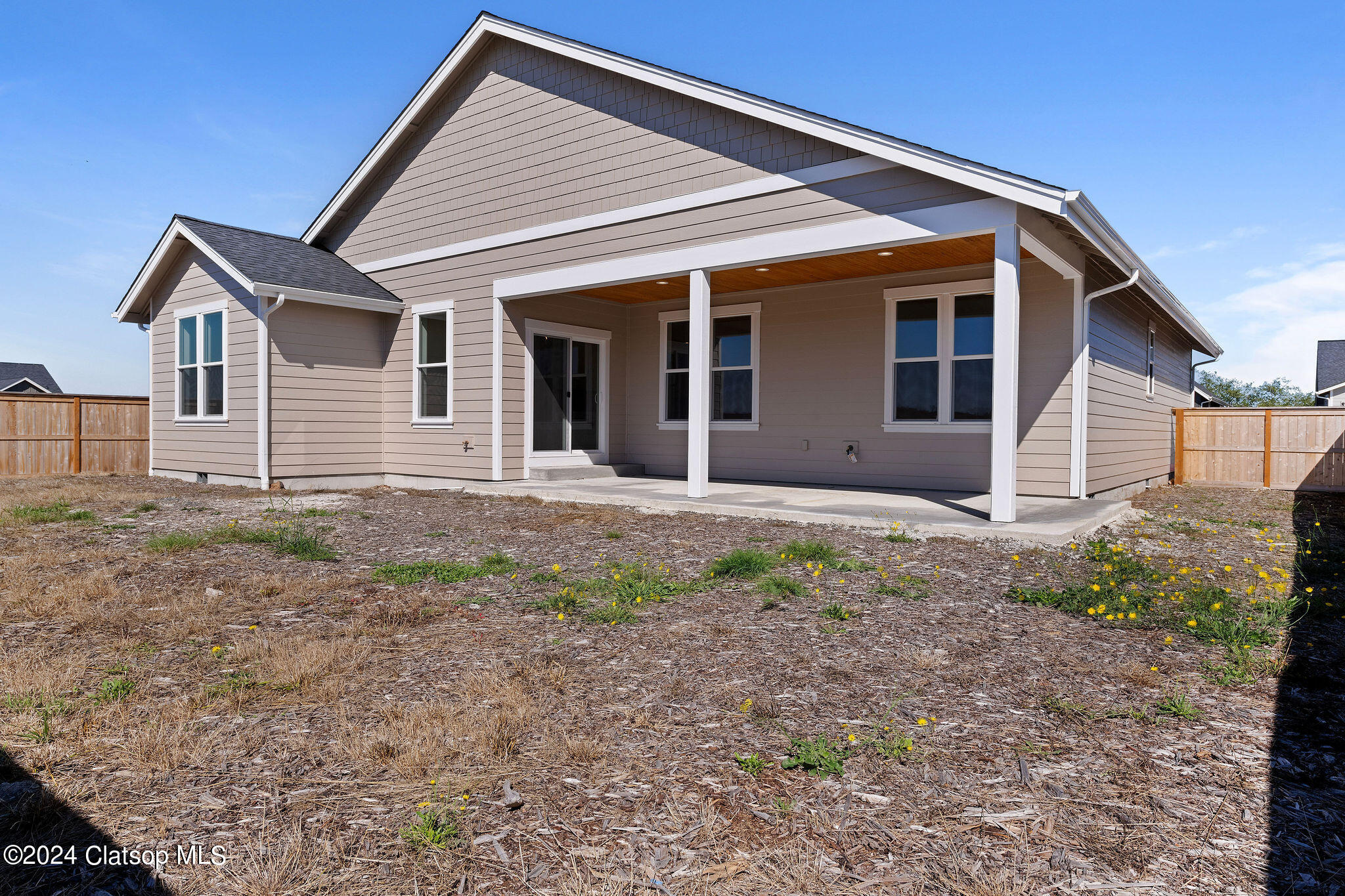 1135 Se Bugle Avenue Property Photo 33