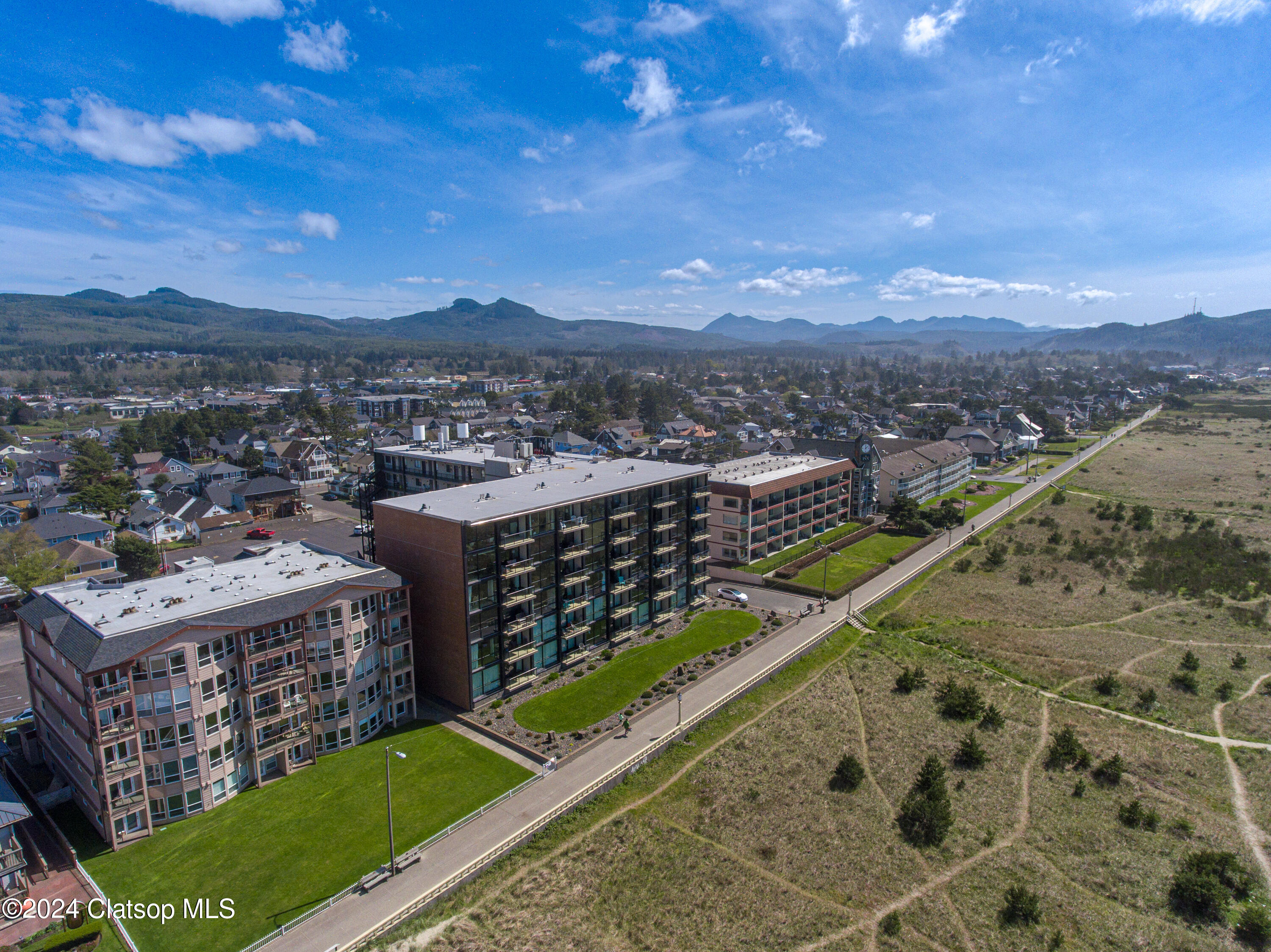 475 S Prom Property Photo 10