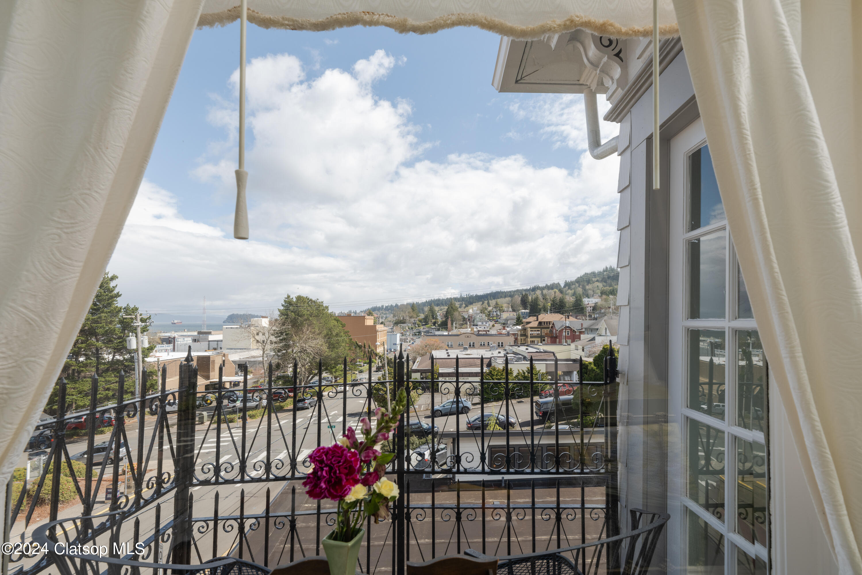 817 - 847 Exchange Street Property Photo 18