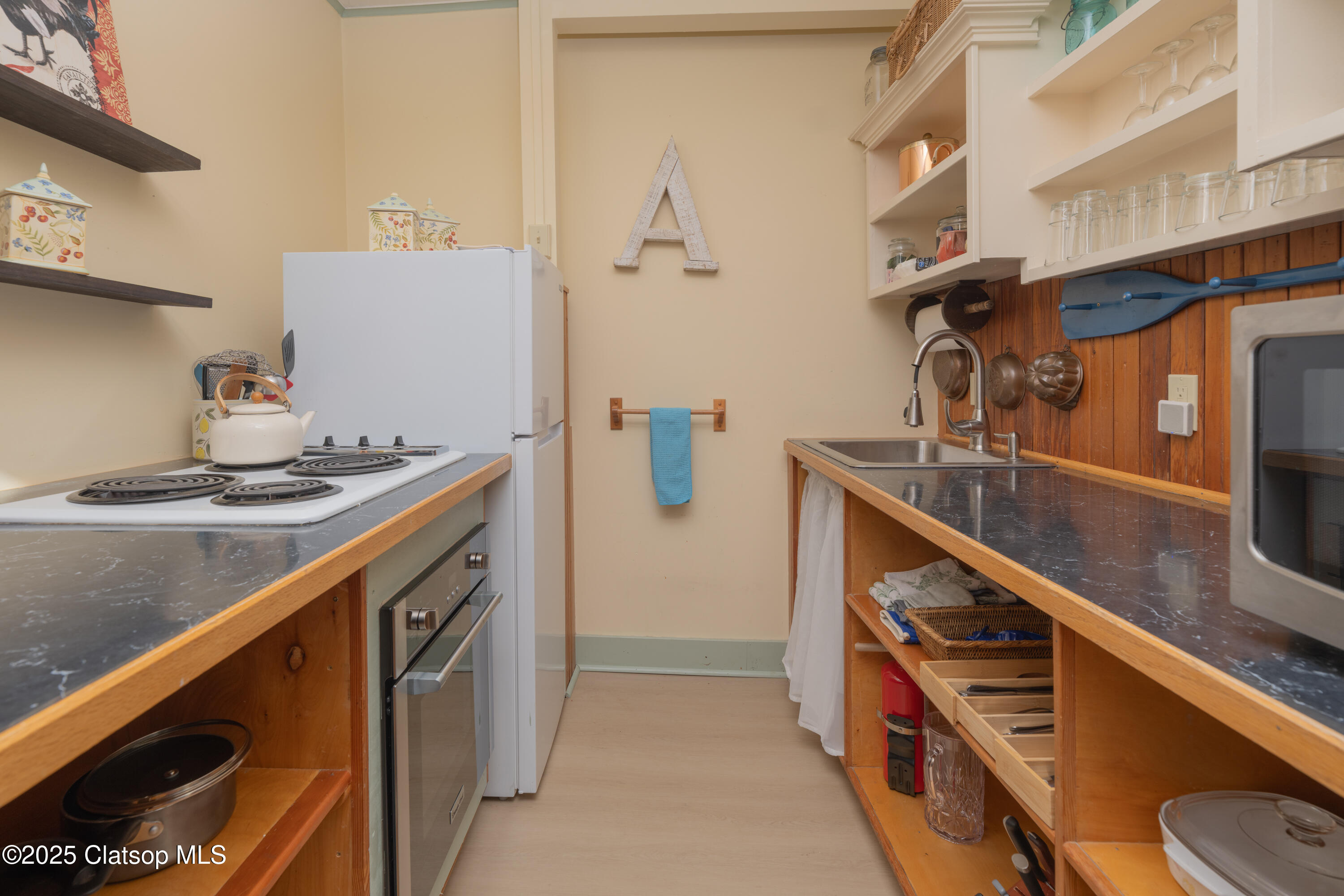 817 - 847 Exchange Street Property Photo 47