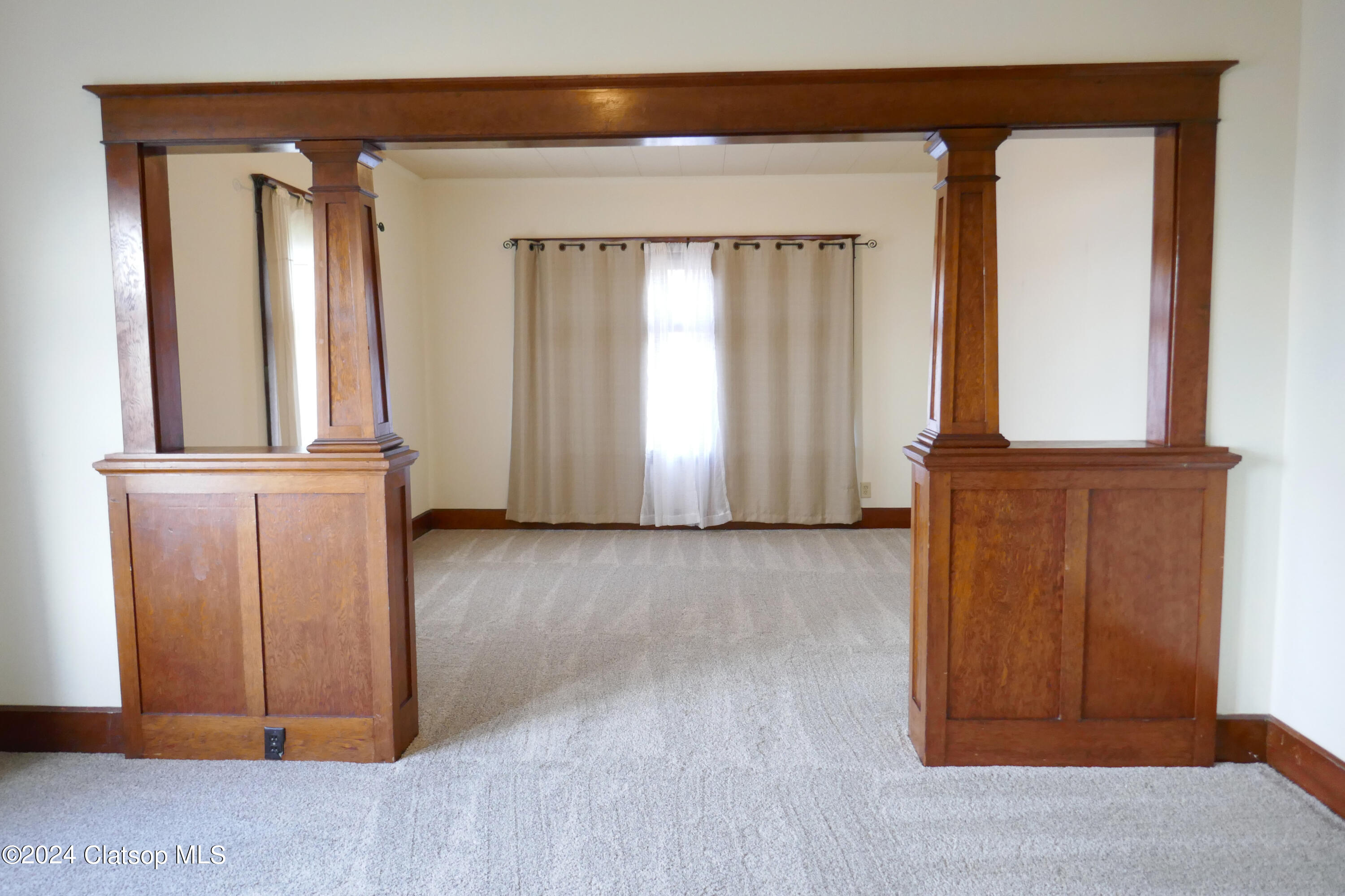 612 Florence Avenue Property Photo 12