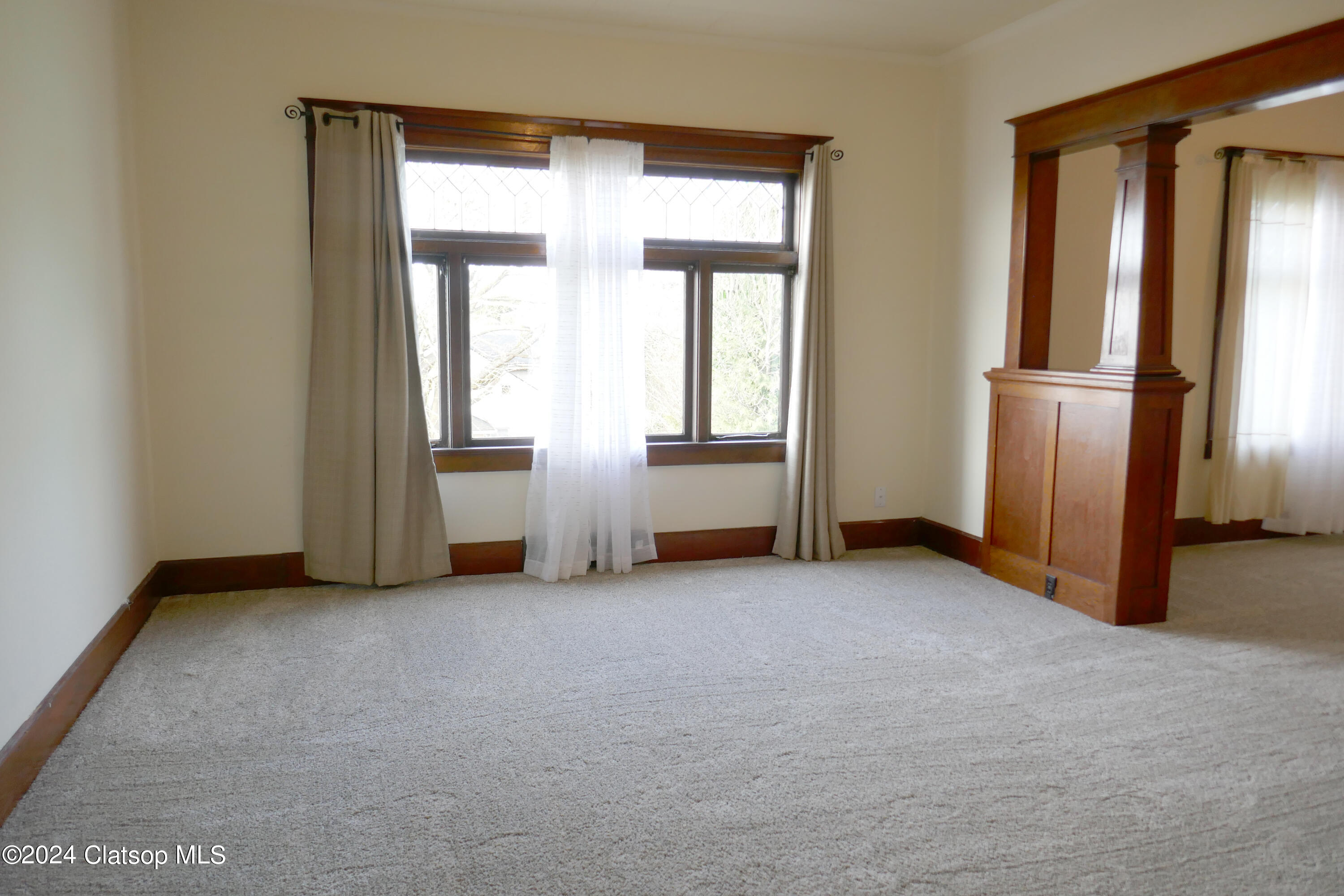 612 Florence Avenue Property Photo 14
