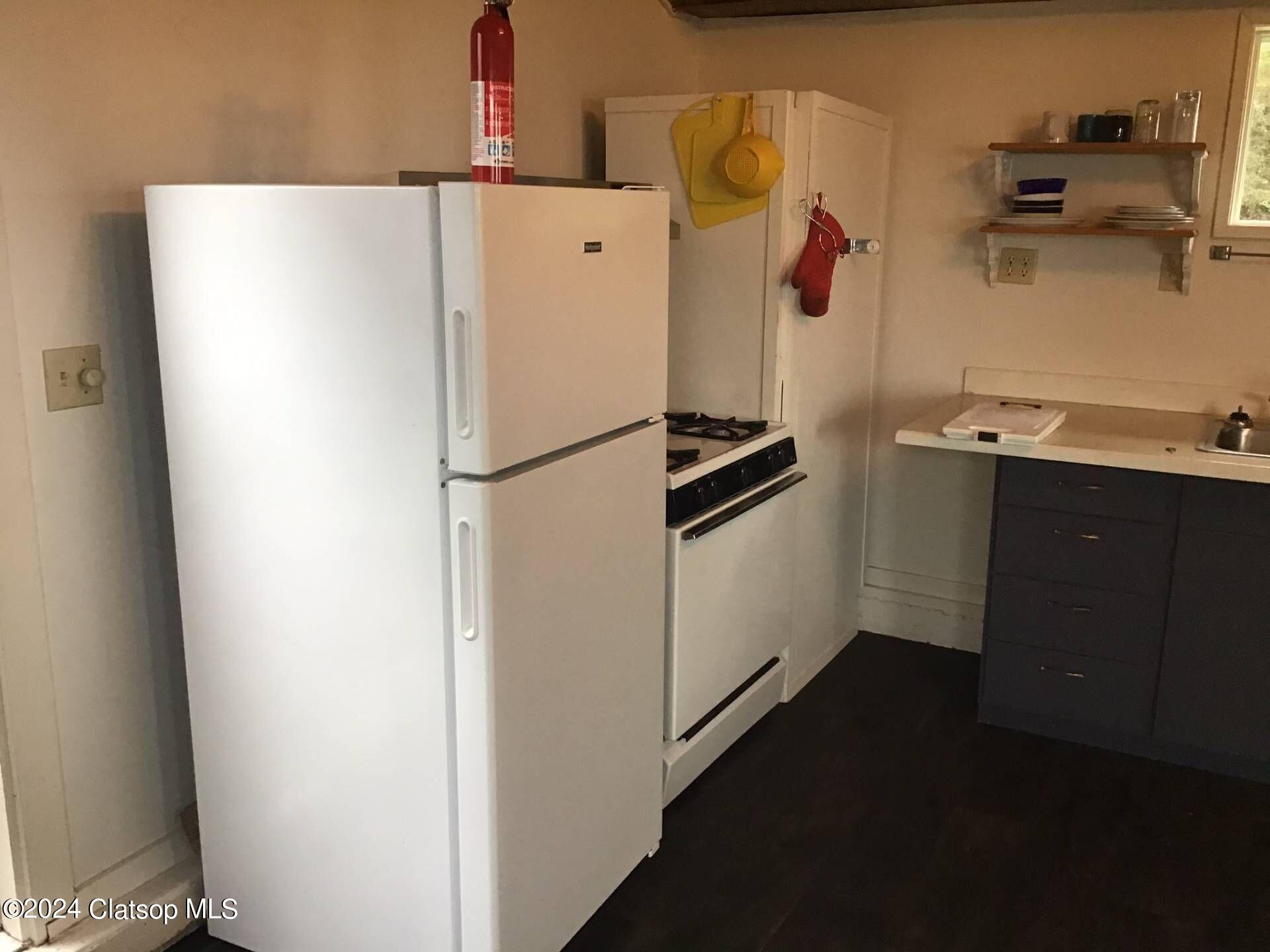 612 Florence Avenue Property Photo 29