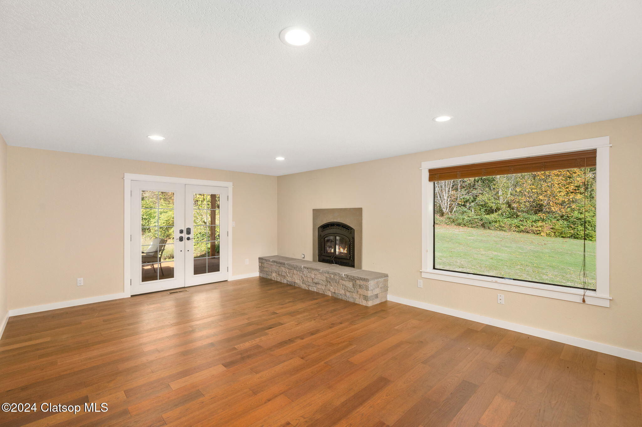 23200 Foss Road Property Photo 7