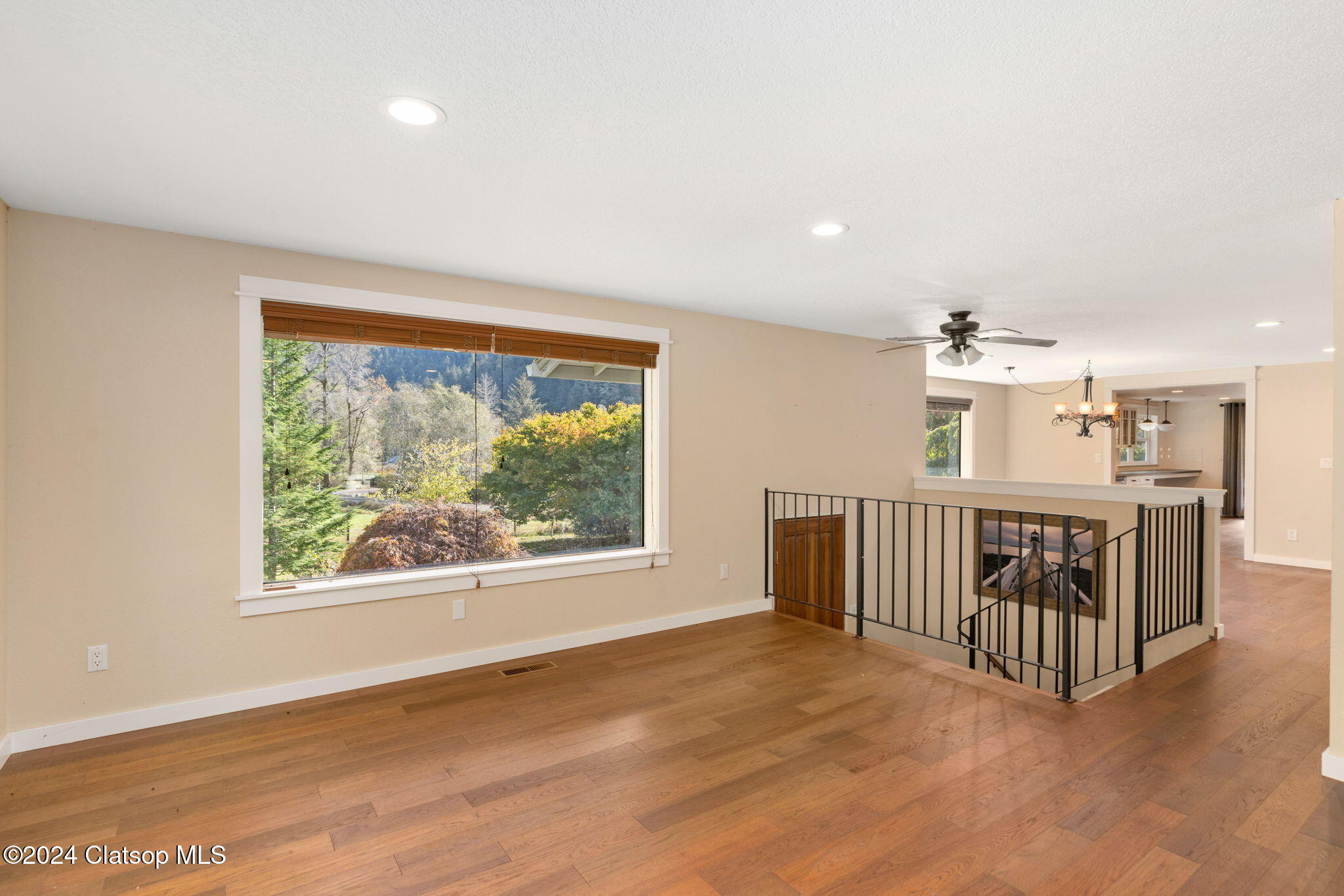 23200 Foss Road Property Photo 10