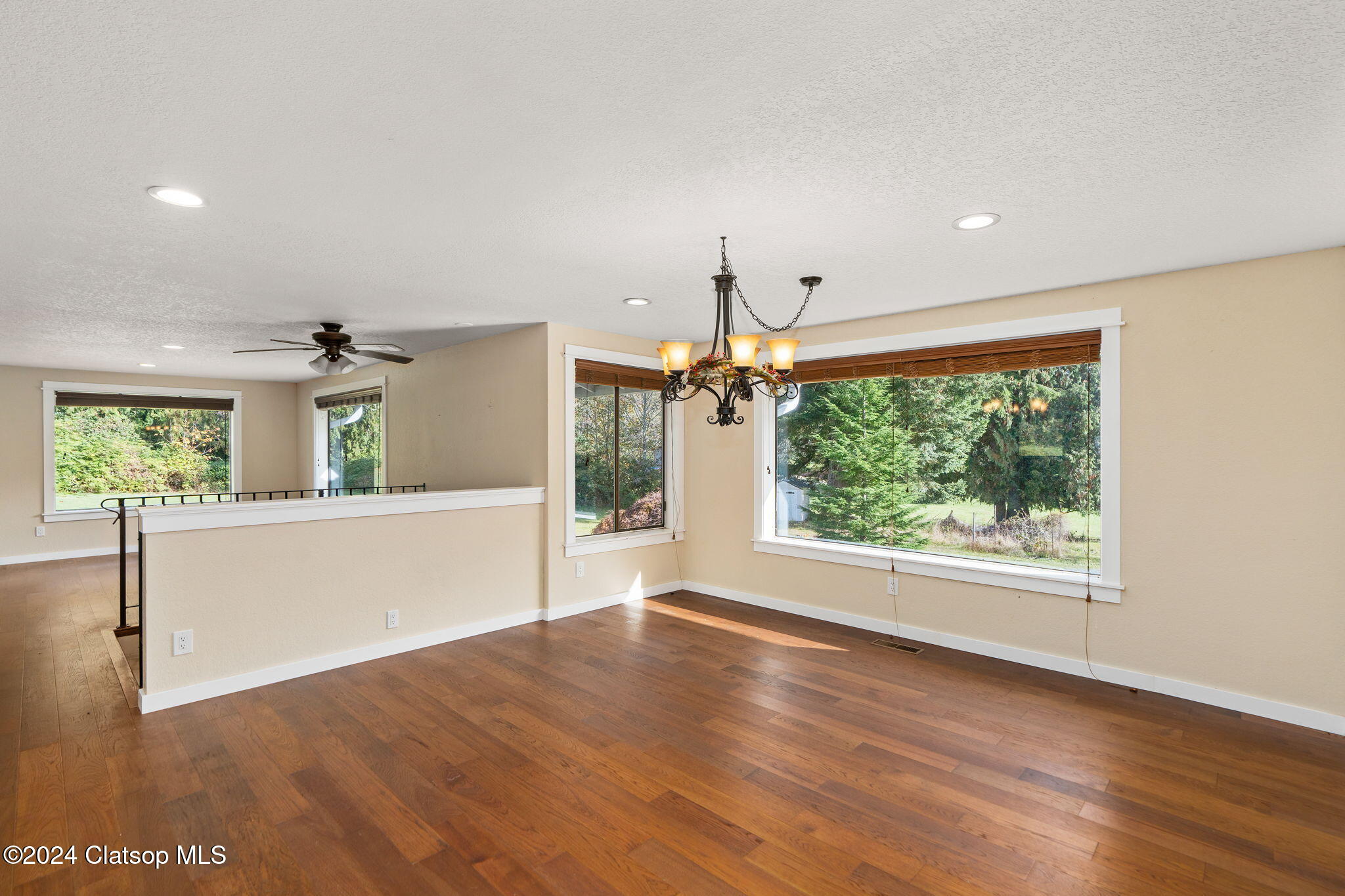 23200 Foss Road Property Photo 12