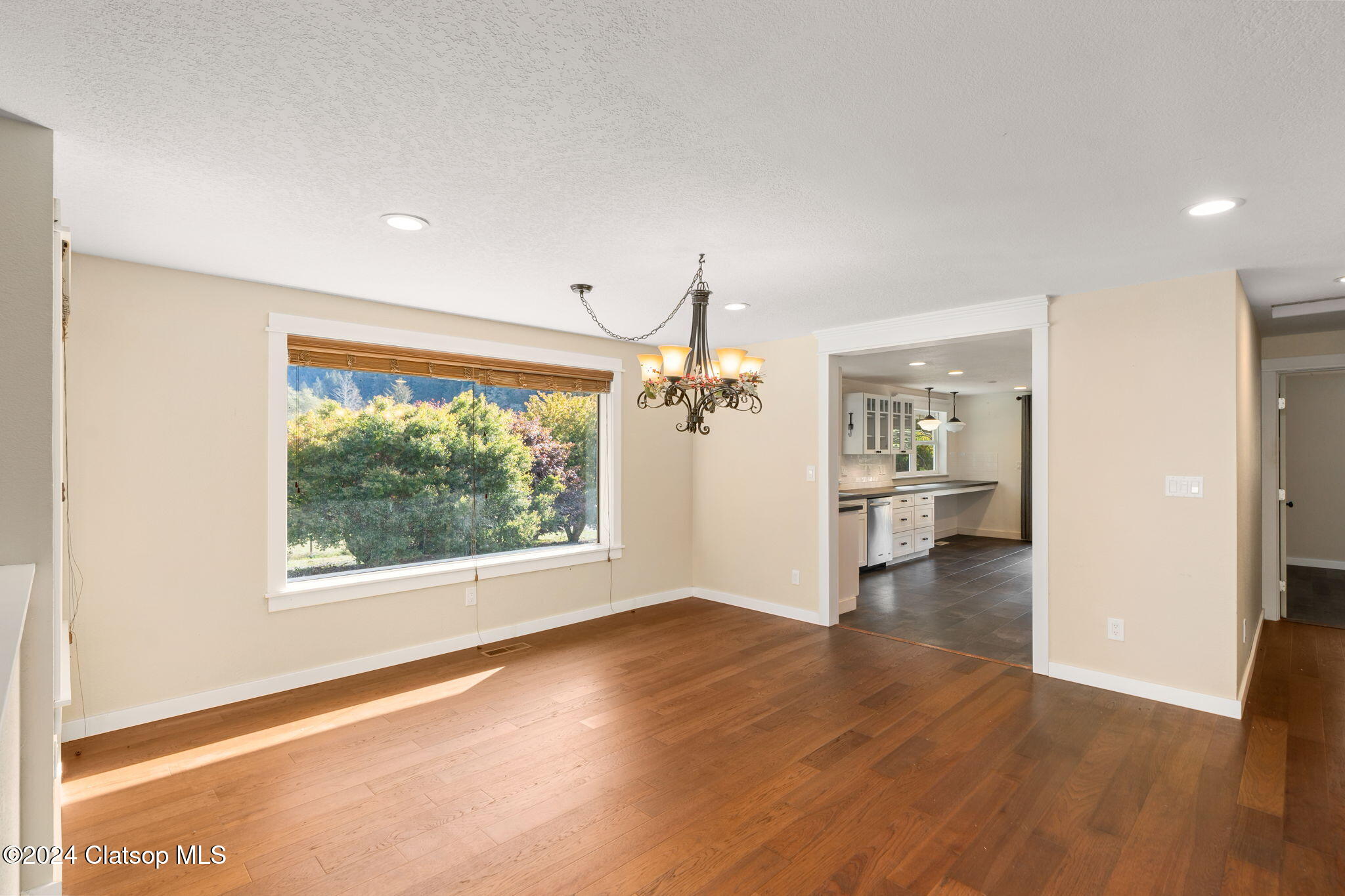 23200 Foss Road Property Photo 13