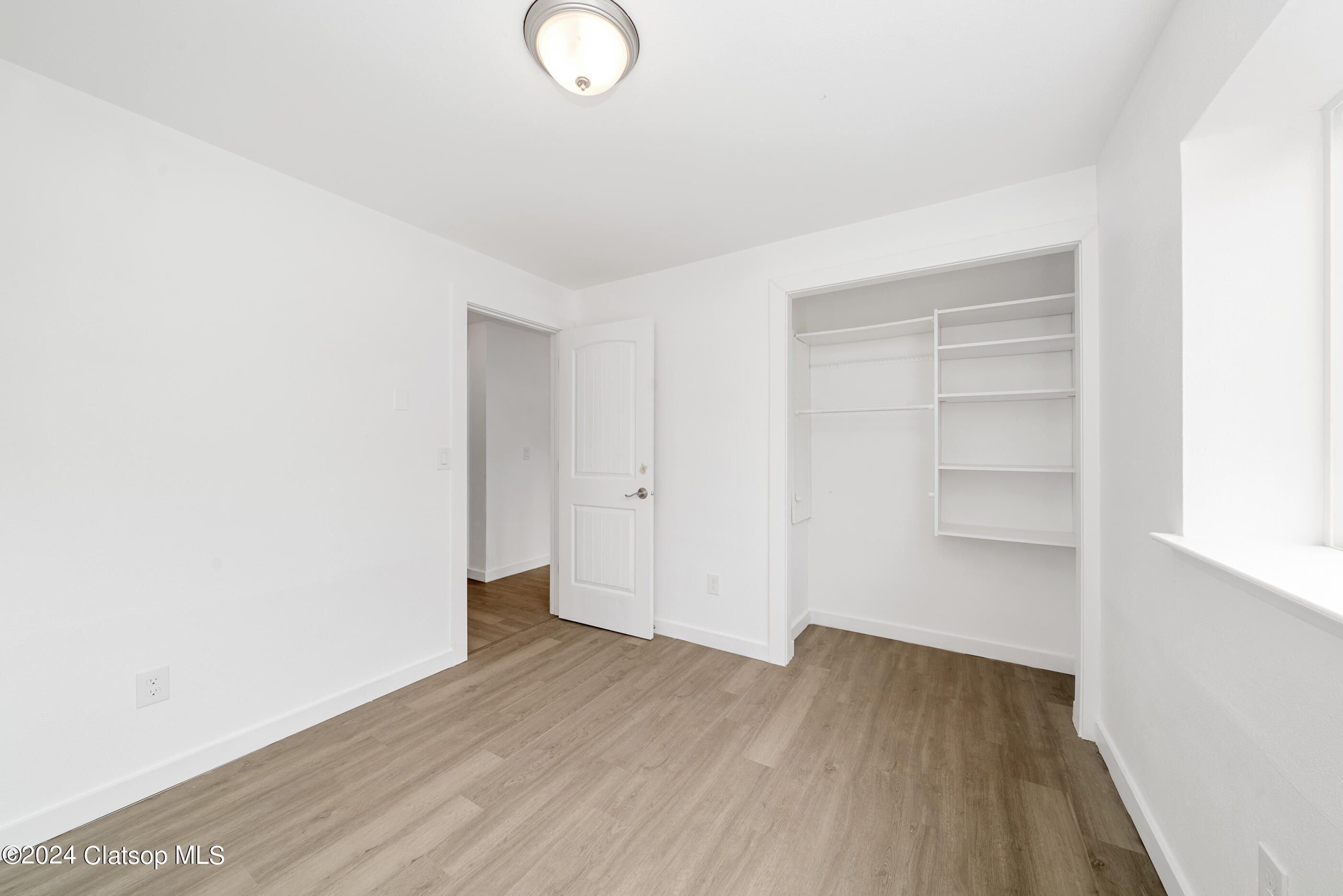 36055 10th Street Property Photo 24