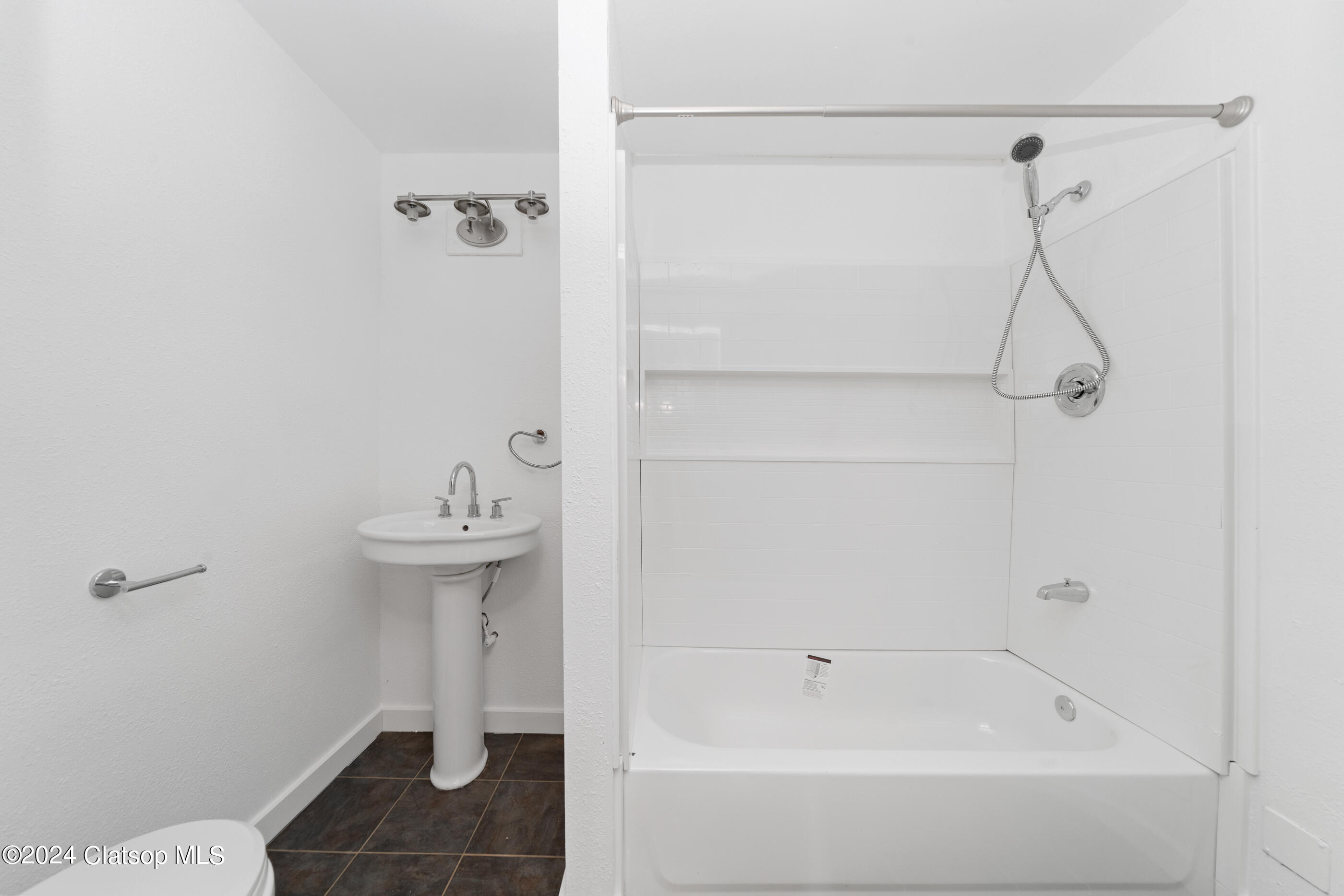 36055 10th Street Property Photo 27