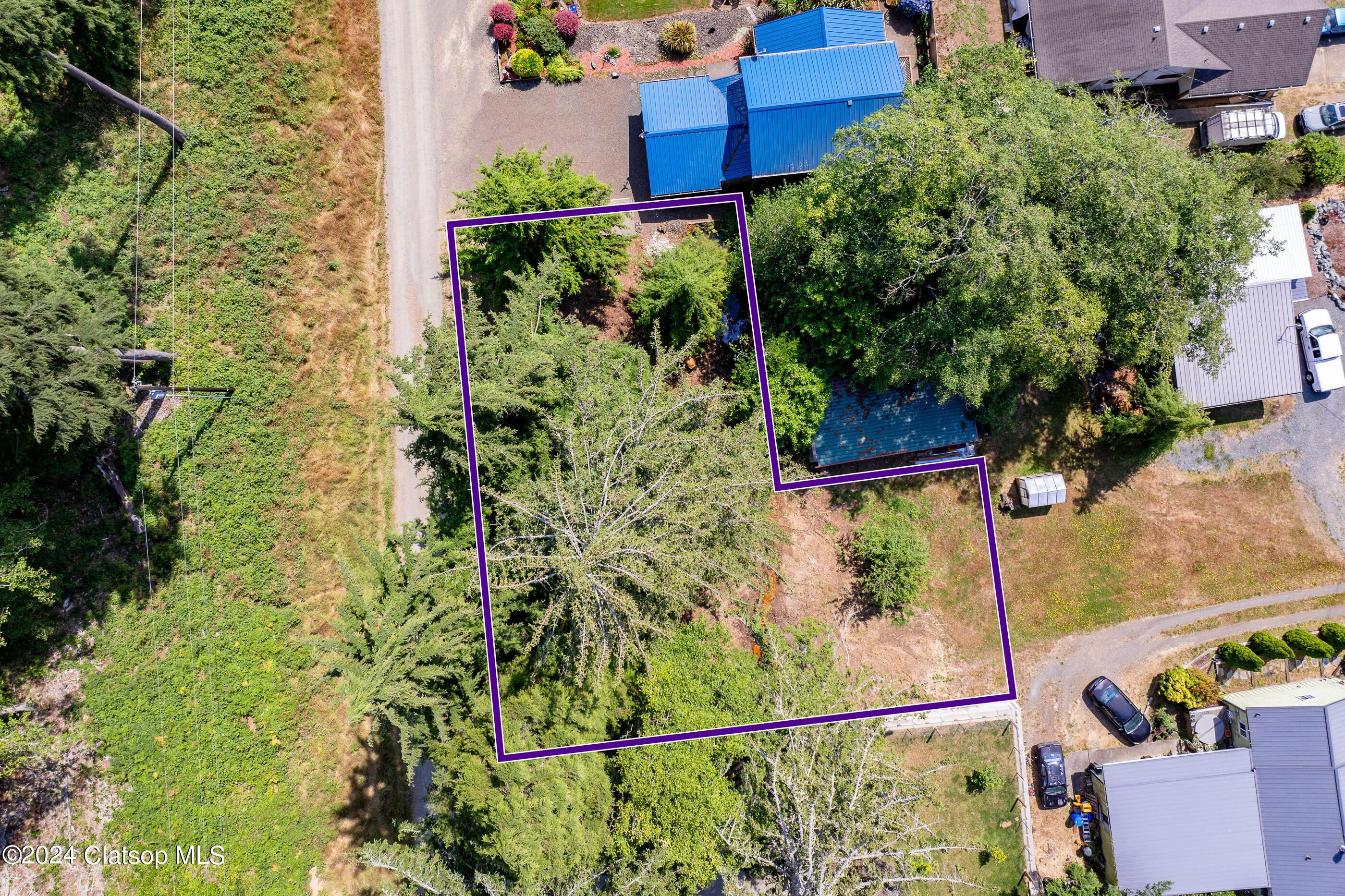 Fir Avenue Property Photo 28