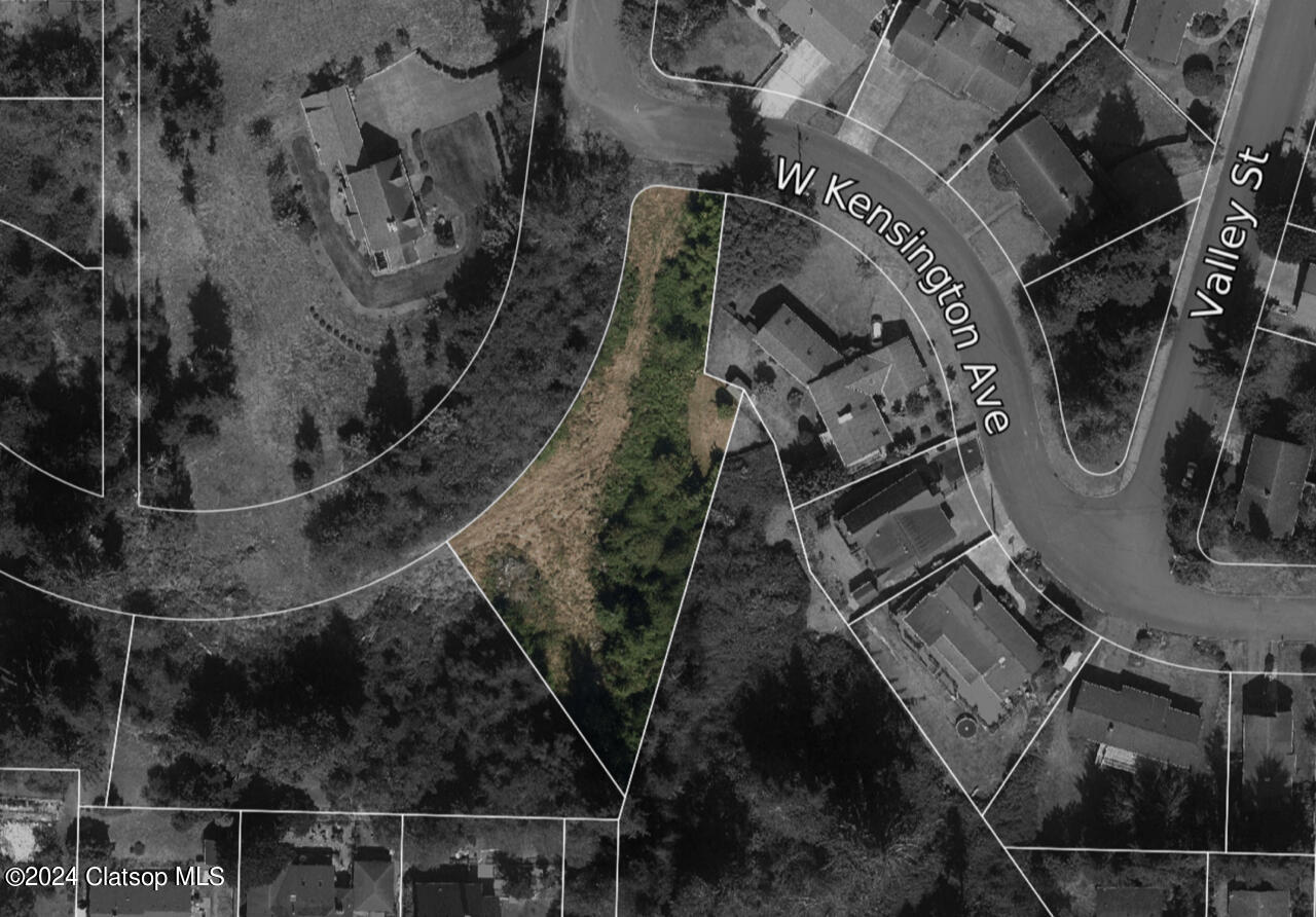 Adj To 25 W Kensington Avenue Property Photo 1
