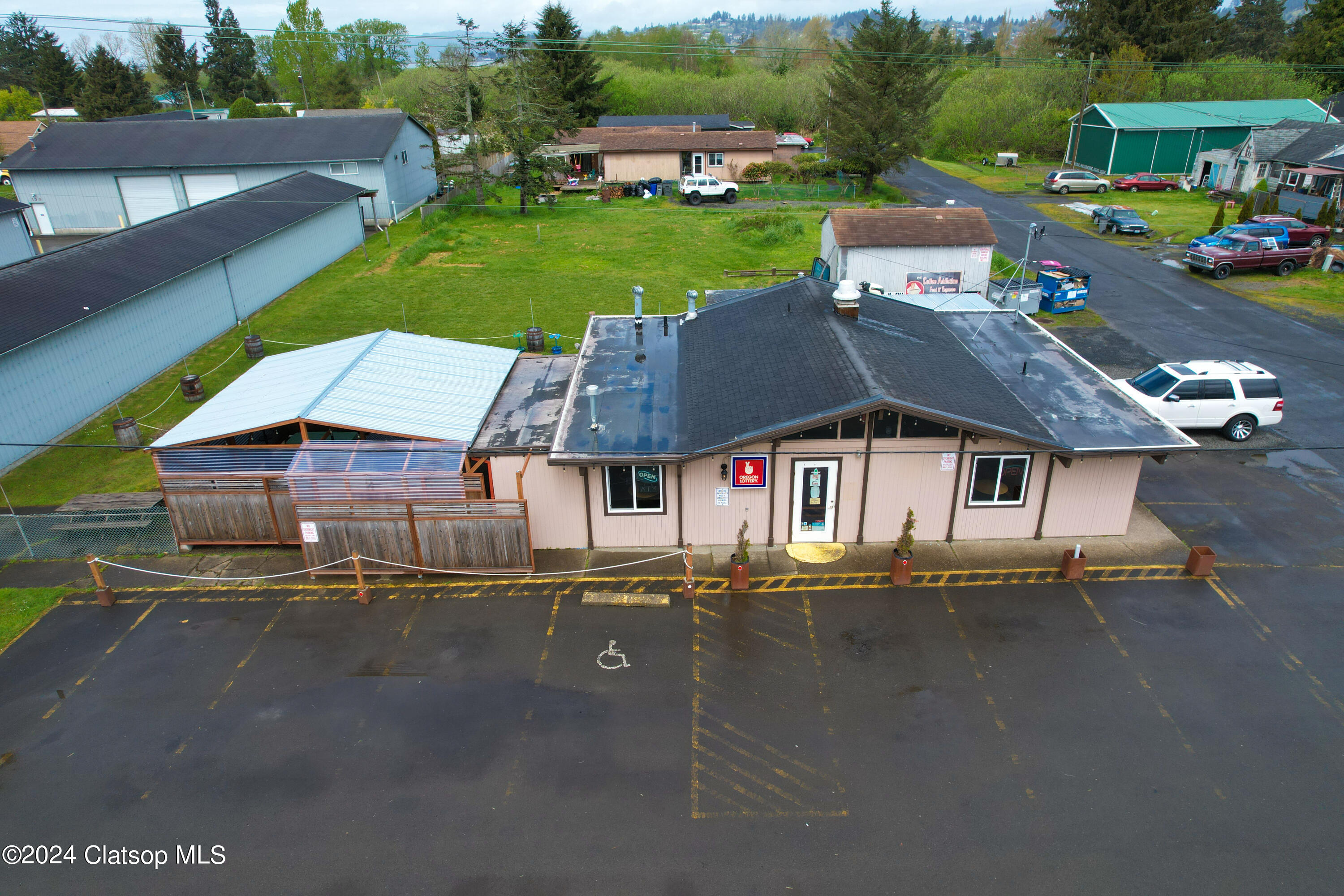 34635 Highway101 Business Property Photo 39