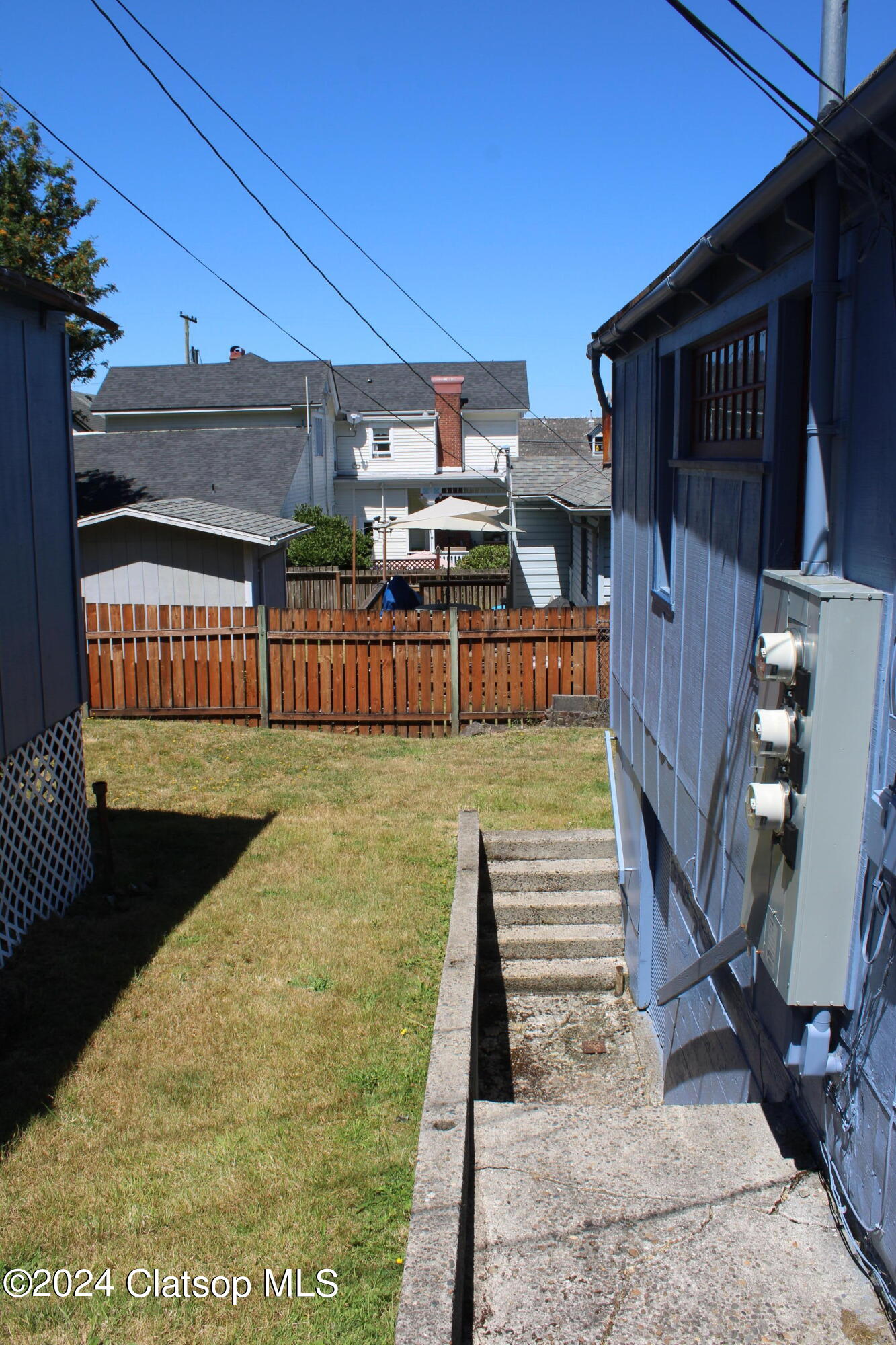 486 Commercial Street Property Photo 3