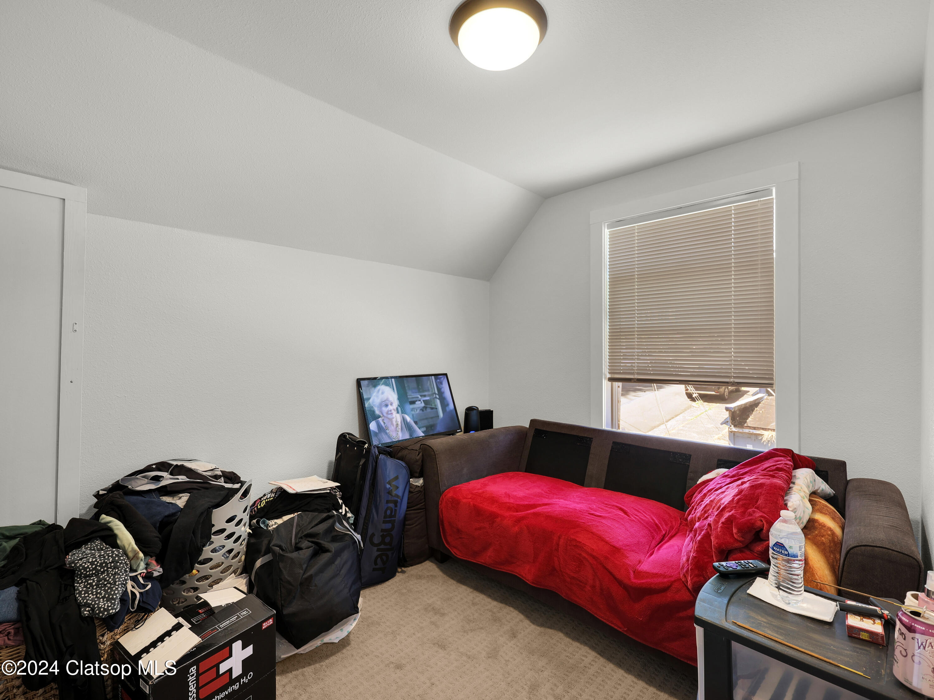 486 Commercial Street Property Photo 26